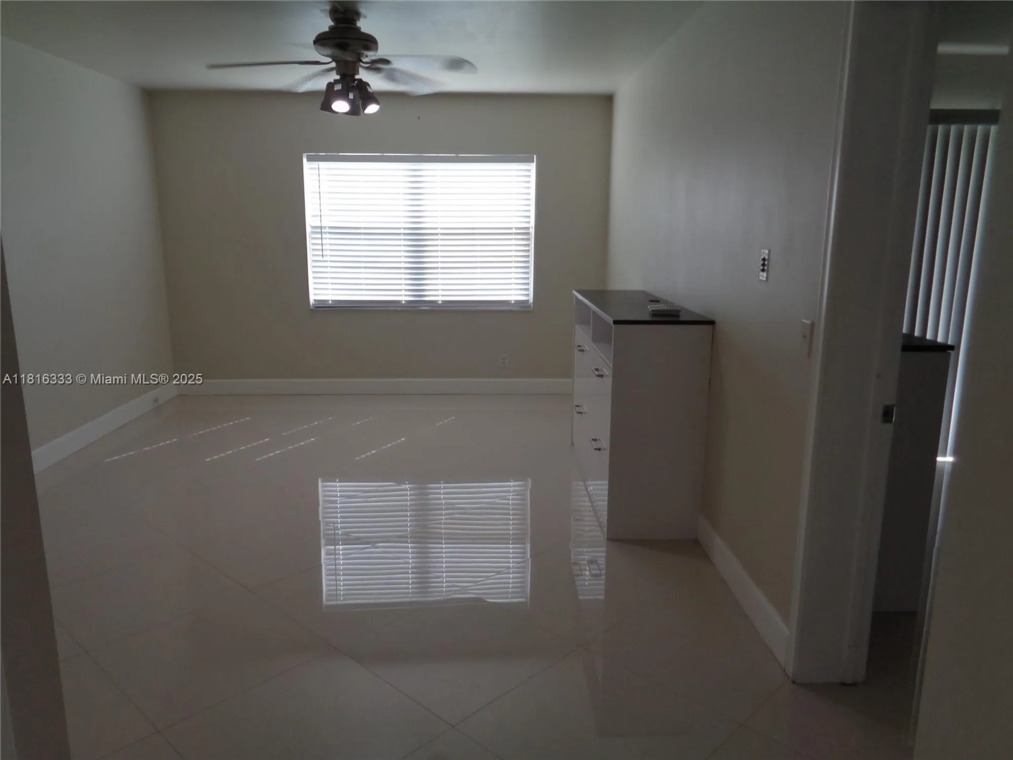 Property Slideshow image 44 of 46 | 900 sw 125th way r112, Pembroke Pines, FL, 33027