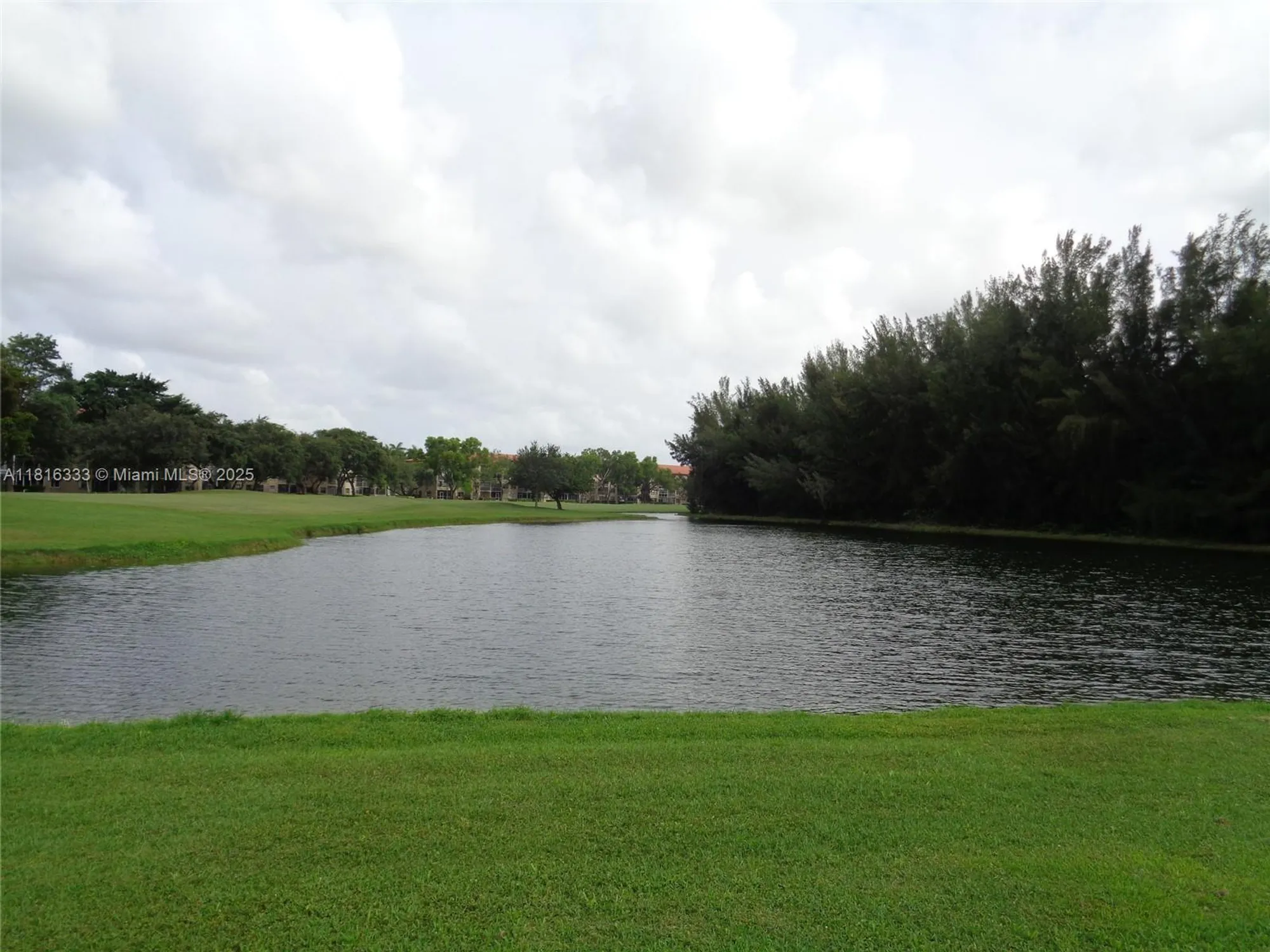 Property Slideshow image 7 of 46 | 900 sw 125th way r112, Pembroke Pines, FL, 33027