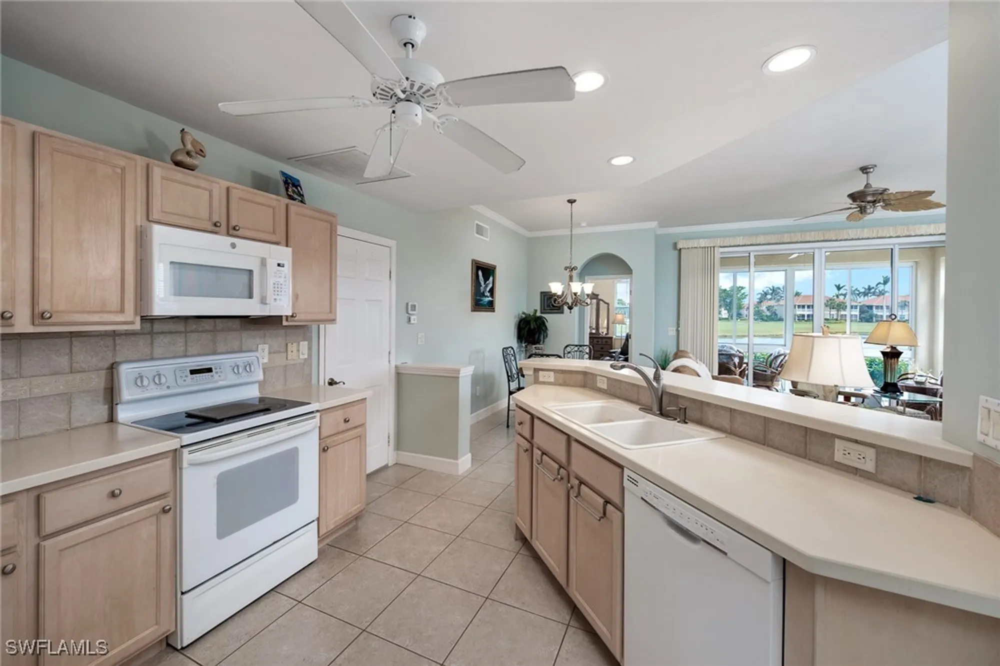 Property Slideshow image 8 of 20 | 14315 harbour links ct 16a, Fort Myers, FL, 33908