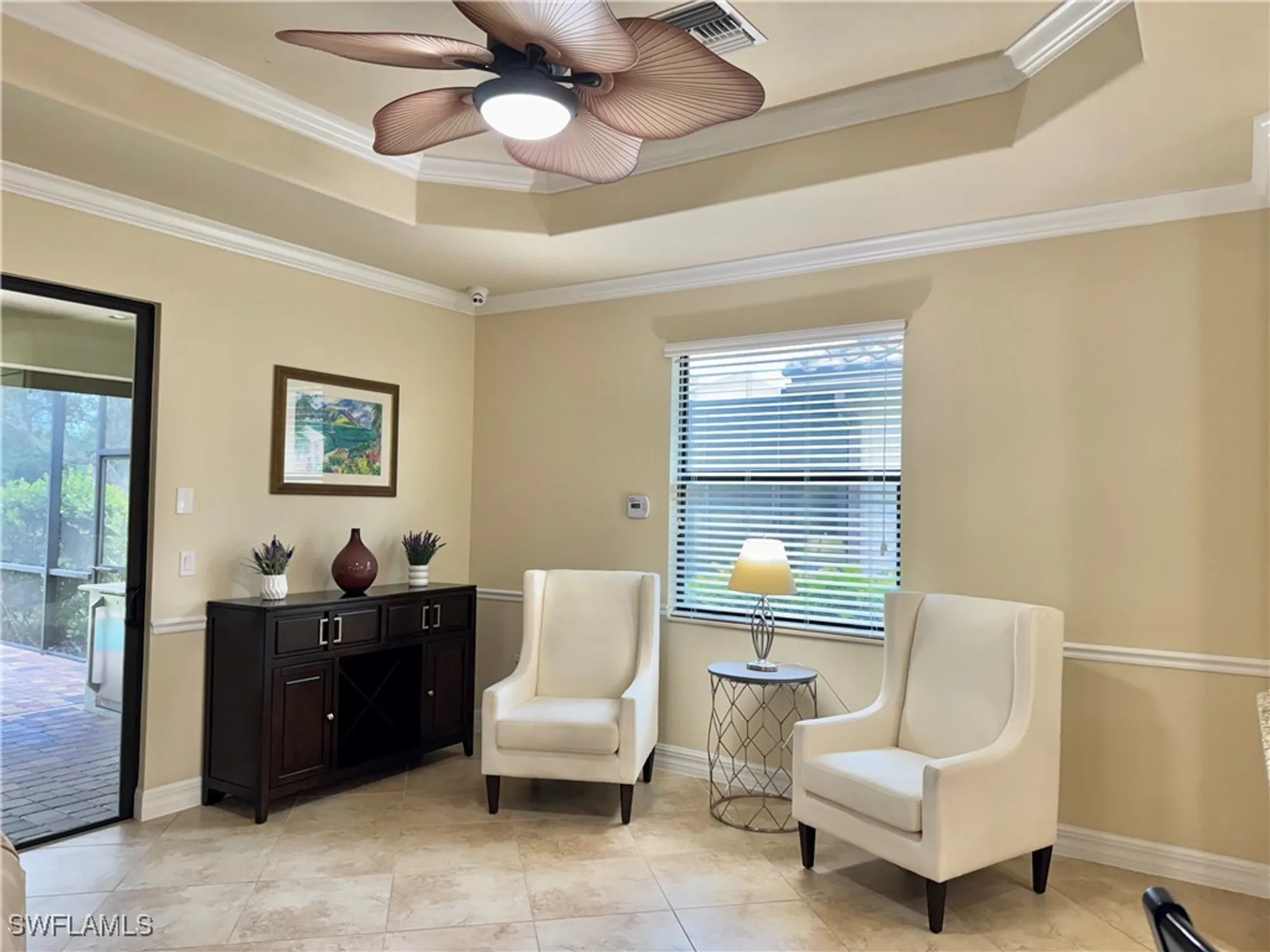 Property Slideshow image 10 of 37 | 2930 aviamar cir, Naples, FL, 34114