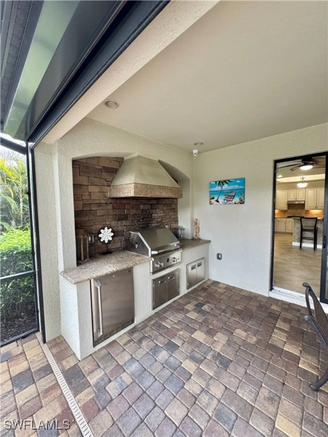 Property Slideshow image 29 of 37 | 2930 aviamar cir, Naples, FL, 34114