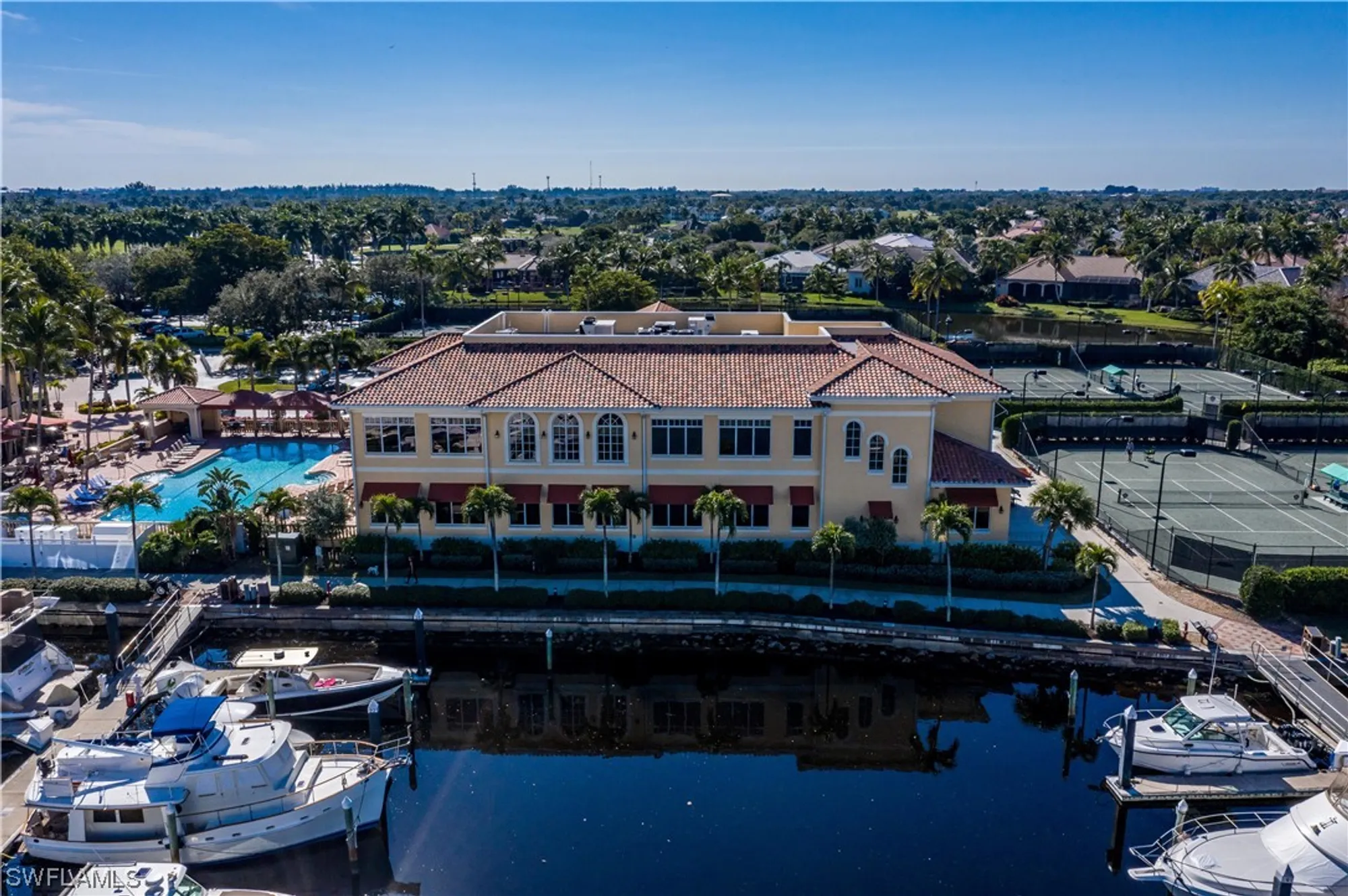 Property Slideshow image 33 of 46 | 14581 grande cay cir apt 3307, Fort Myers, FL, 33908