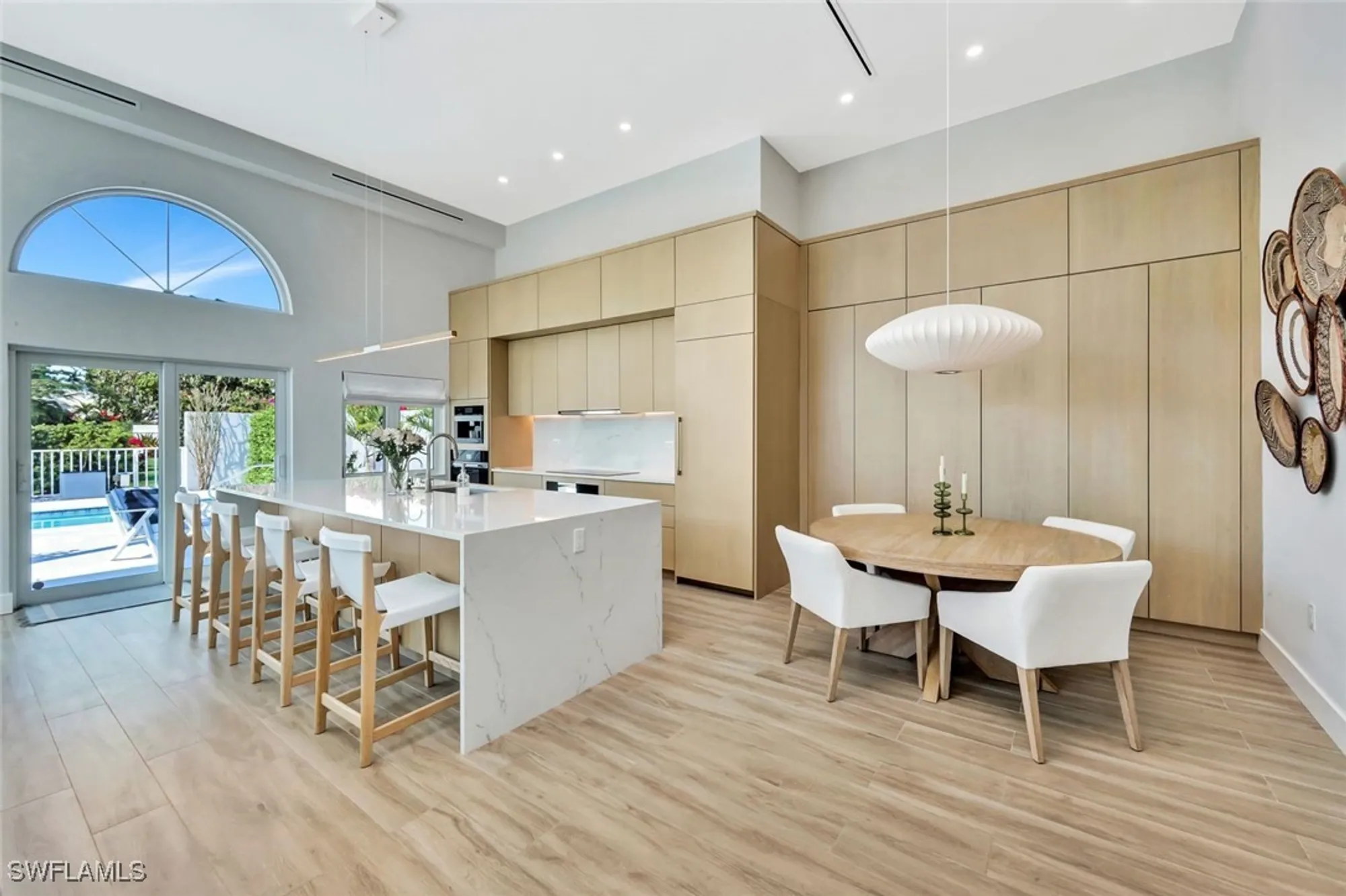 Property Slideshow image 12 of 45 | 7063 villa lantana way # 3, Naples, FL, 34108