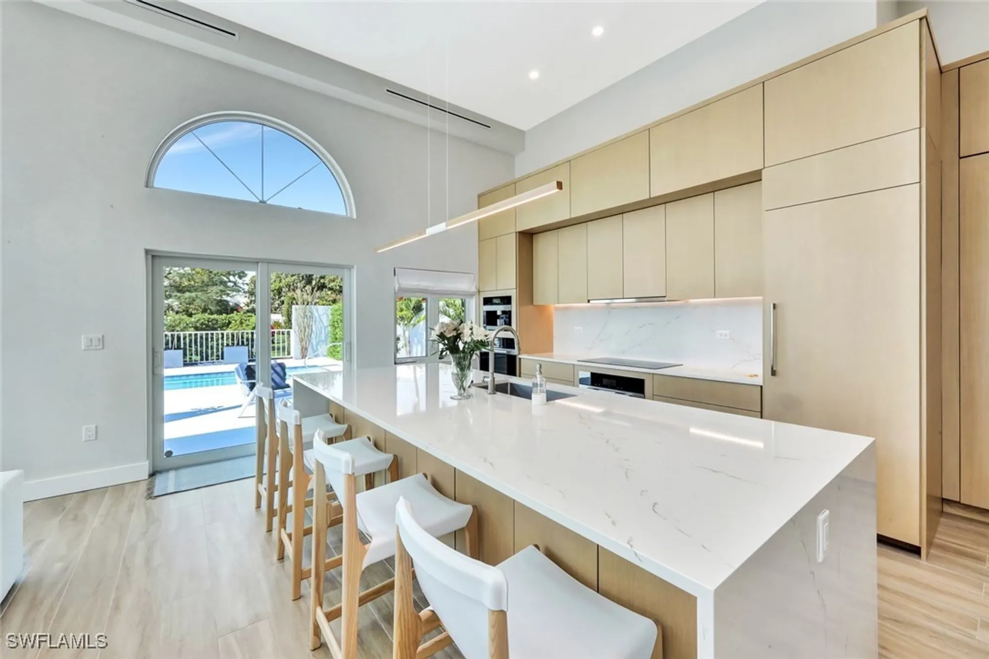 Property Slideshow image 13 of 45 | 7063 villa lantana way # 3, Naples, FL, 34108