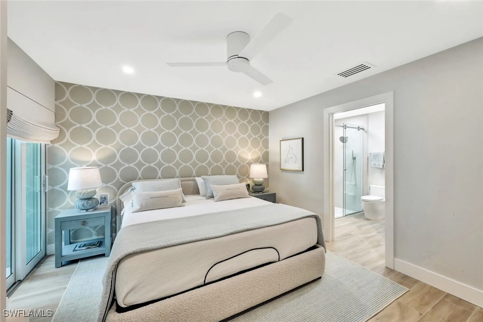 Property Slideshow image 25 of 45 | 7063 villa lantana way # 3, Naples, FL, 34108