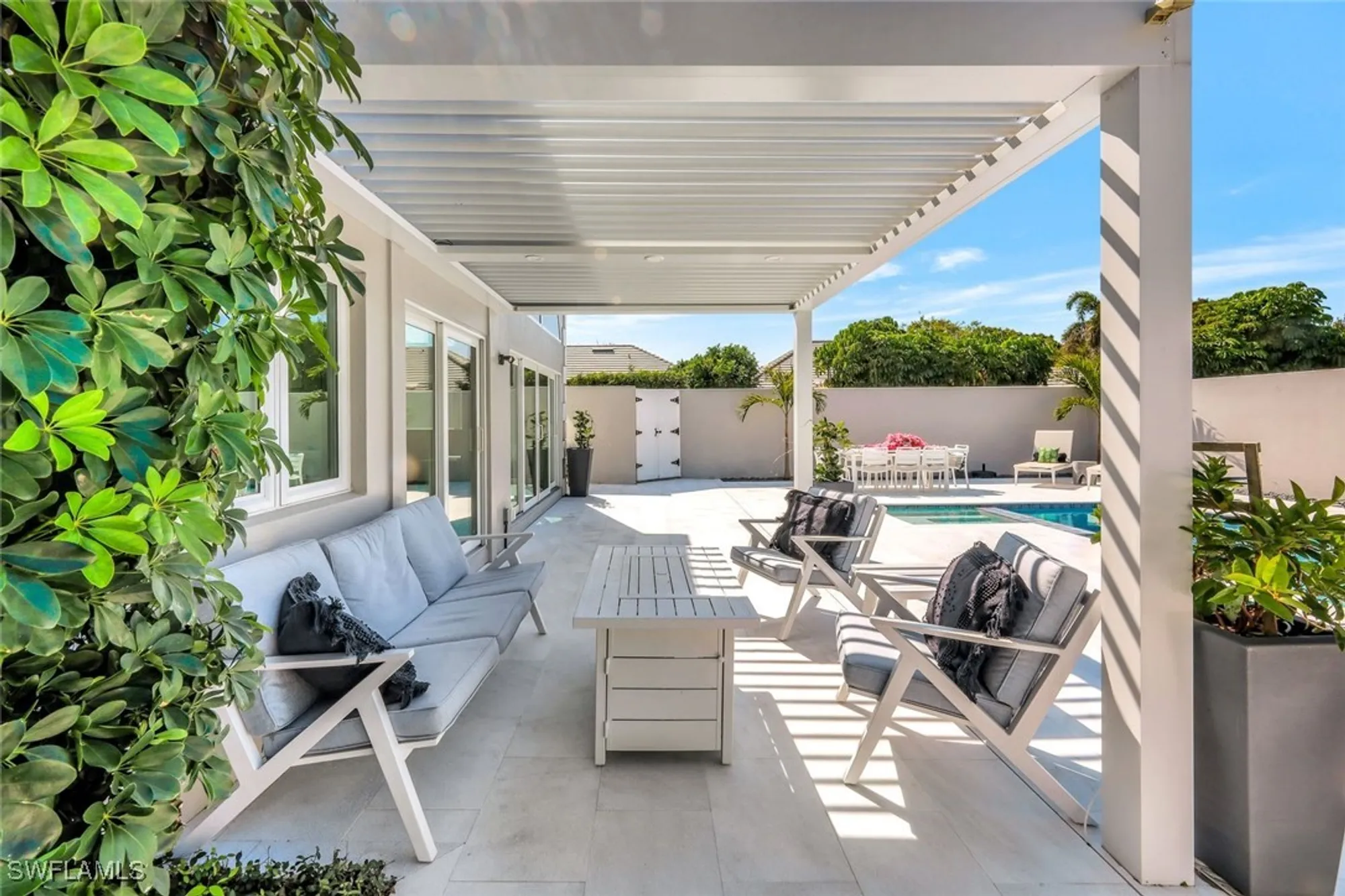 Property Slideshow image 29 of 45 | 7063 villa lantana way # 3, Naples, FL, 34108