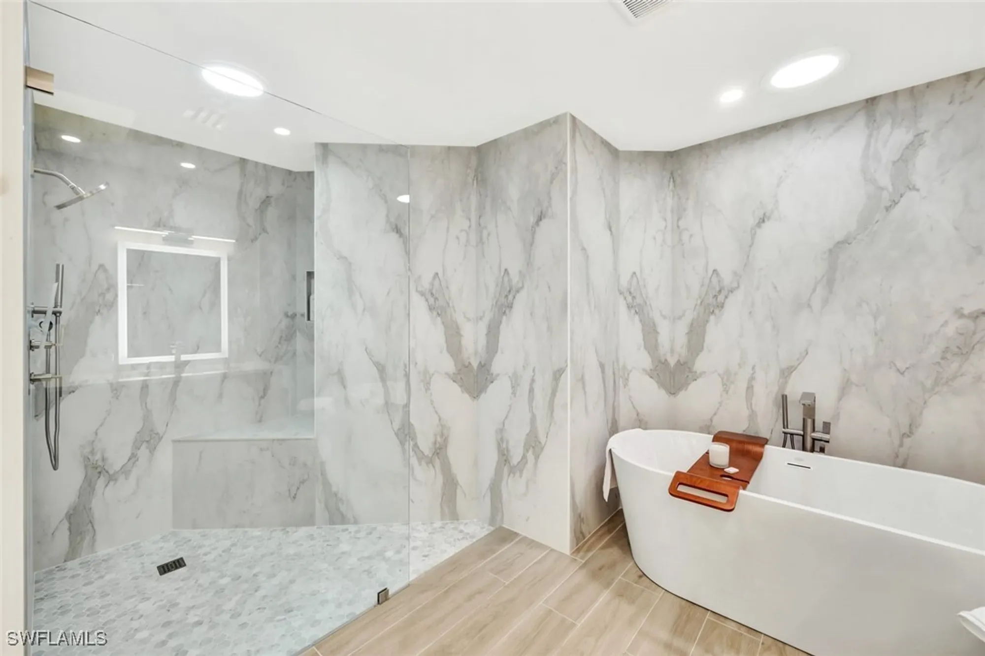 Property Slideshow image 20 of 45 | 7063 villa lantana way # 3, Naples, FL, 34108