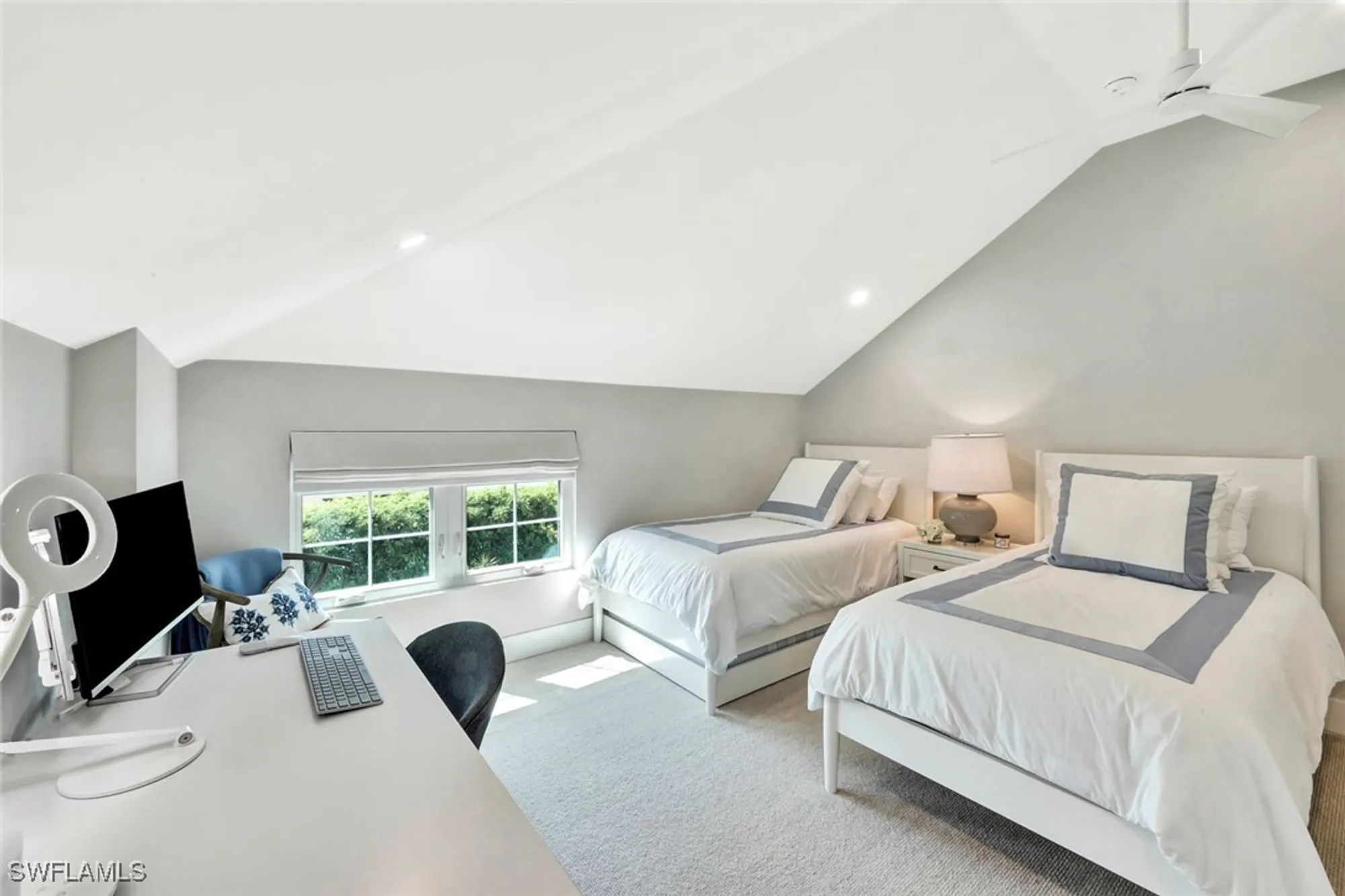 Property Slideshow image 23 of 45 | 7063 villa lantana way # 3, Naples, FL, 34108