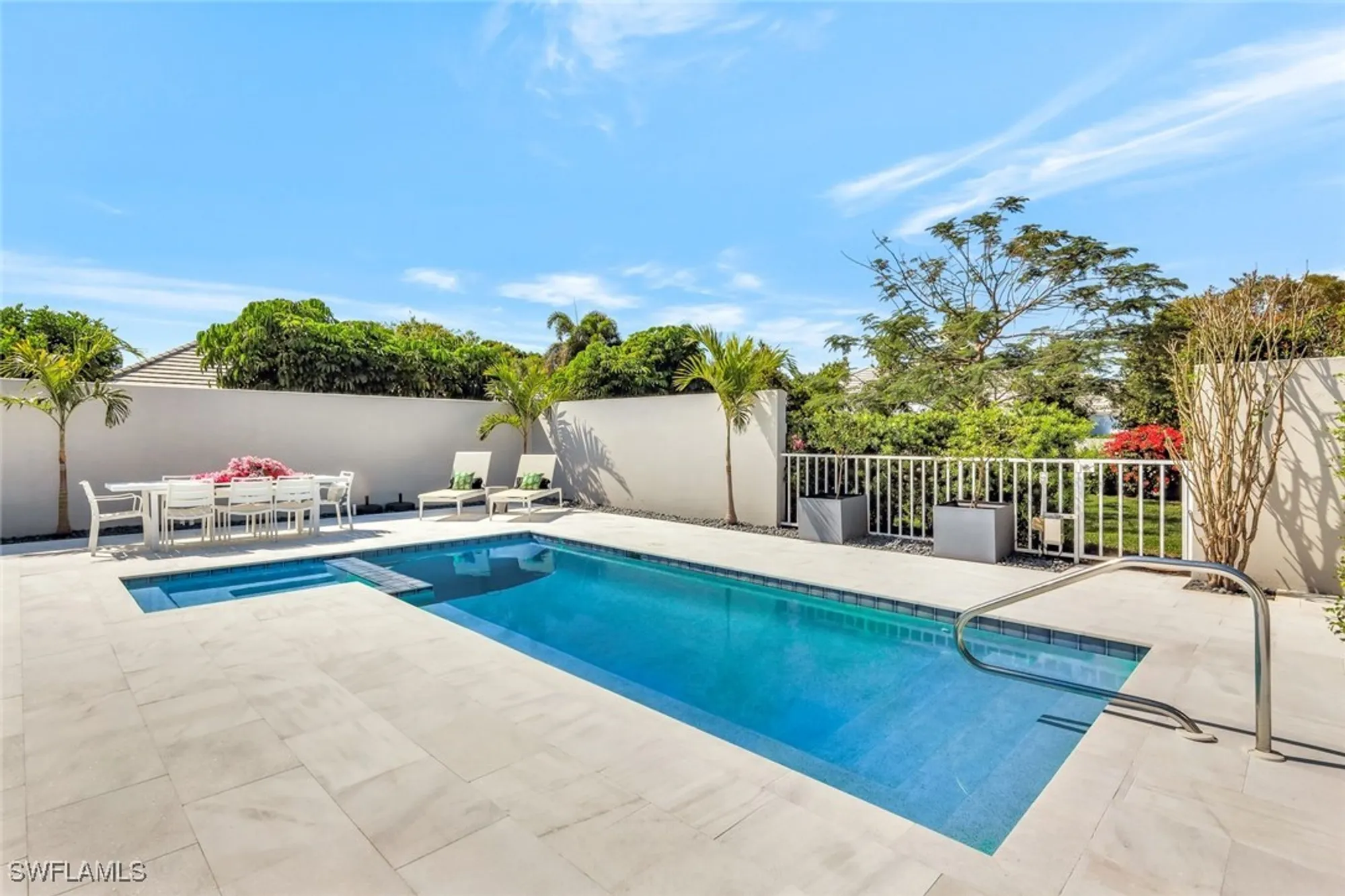 Property Slideshow image 37 of 45 | 7063 villa lantana way # 3, Naples, FL, 34108