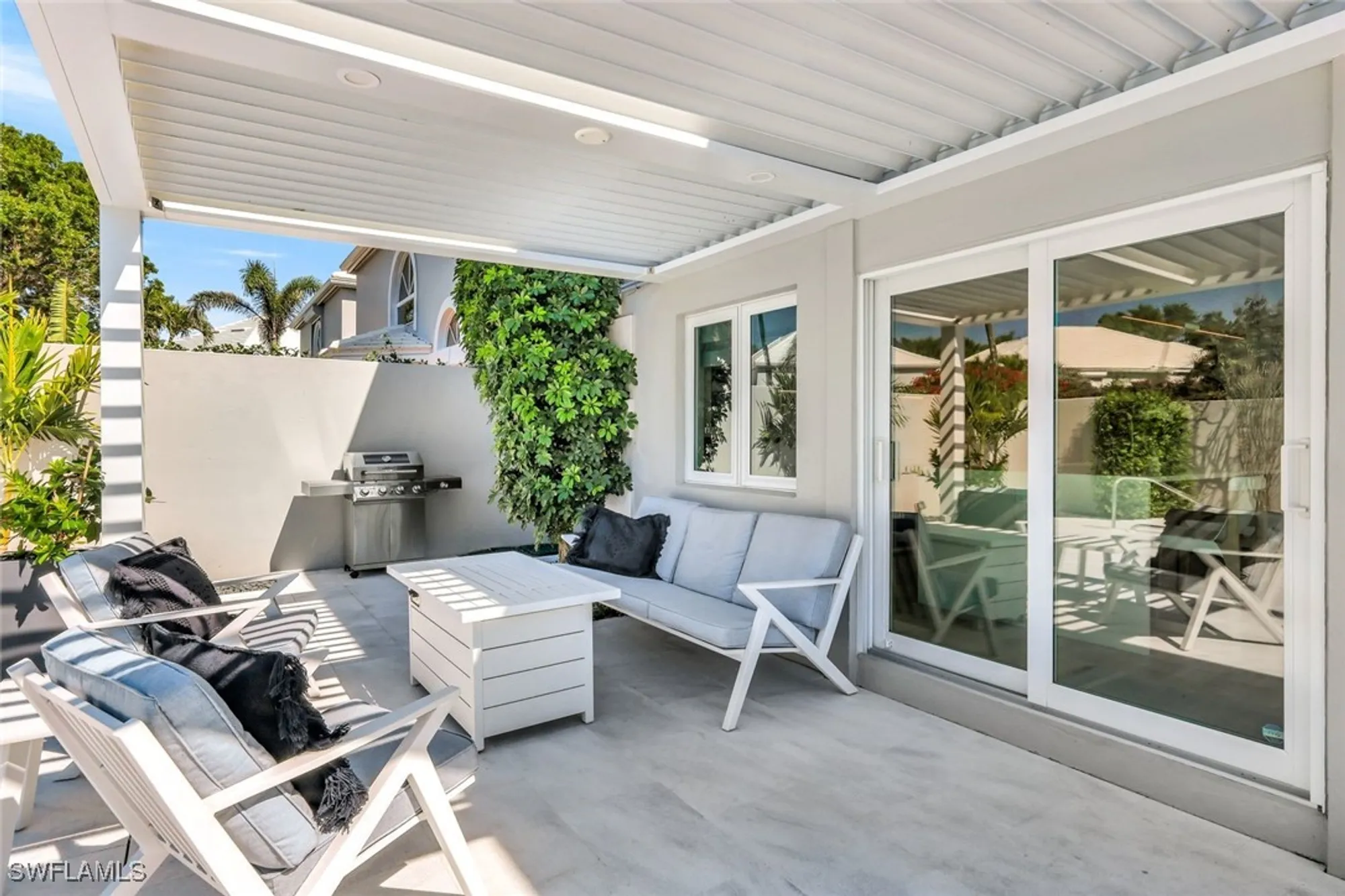 Property Slideshow image 30 of 45 | 7063 villa lantana way # 3, Naples, FL, 34108