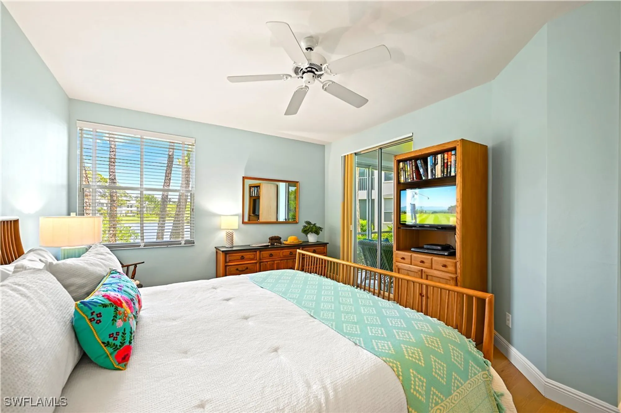 Property Slideshow image 19 of 39 | 27071 lake harbor ct 103, Bonita Springs, FL, 34134