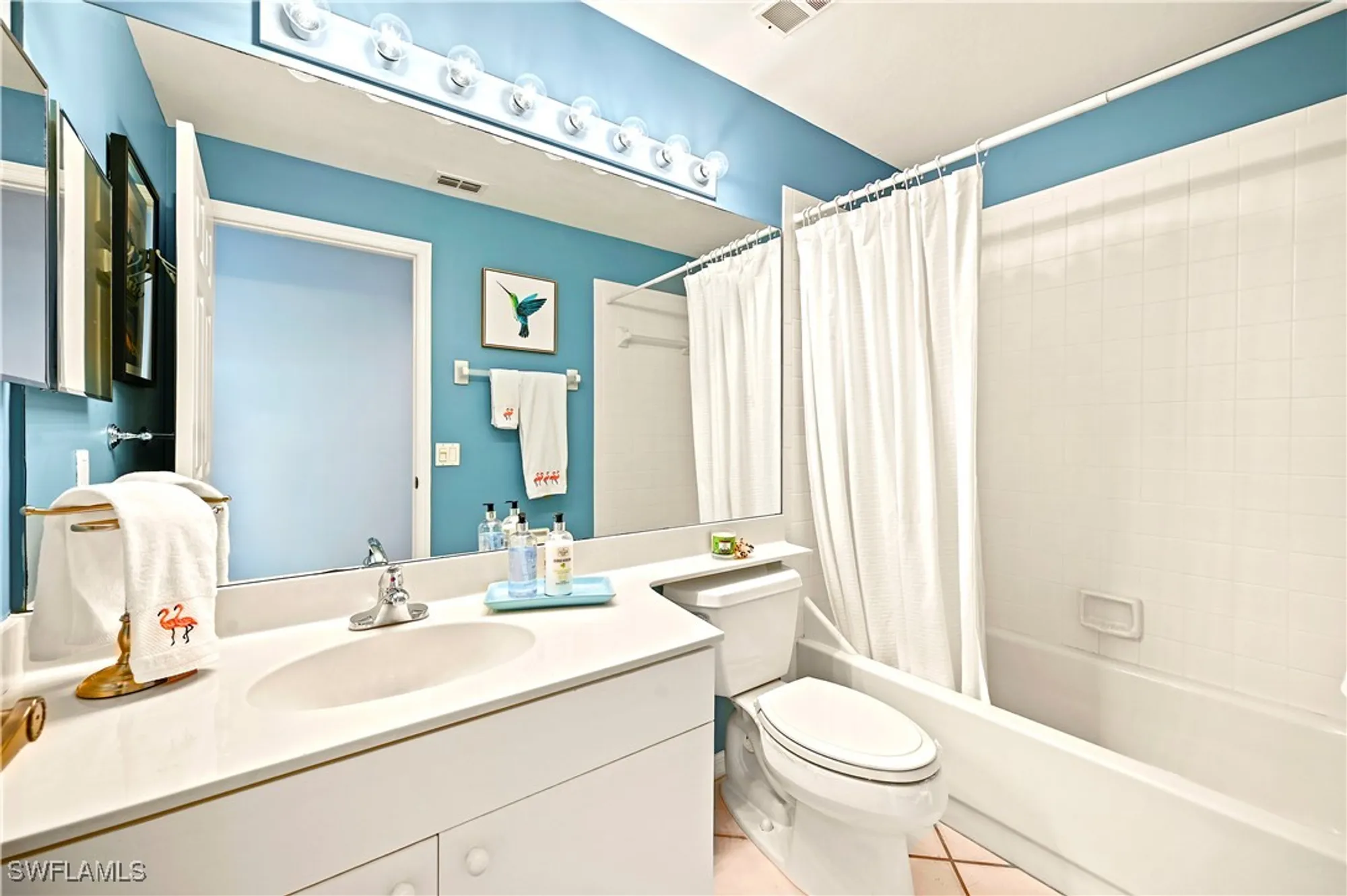 Property Slideshow image 26 of 39 | 27071 lake harbor ct 103, Bonita Springs, FL, 34134