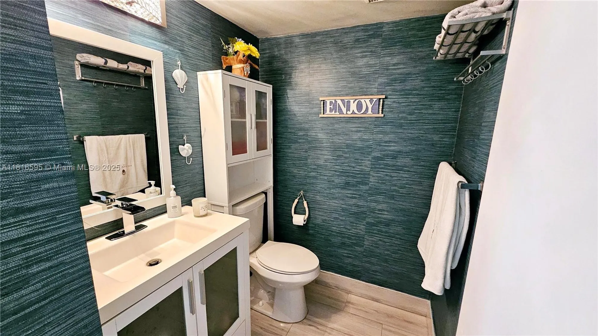 Property Slideshow image 4 of 29 | 1401 sw 134th way apt 412c, Pembroke Pines, FL, 33027