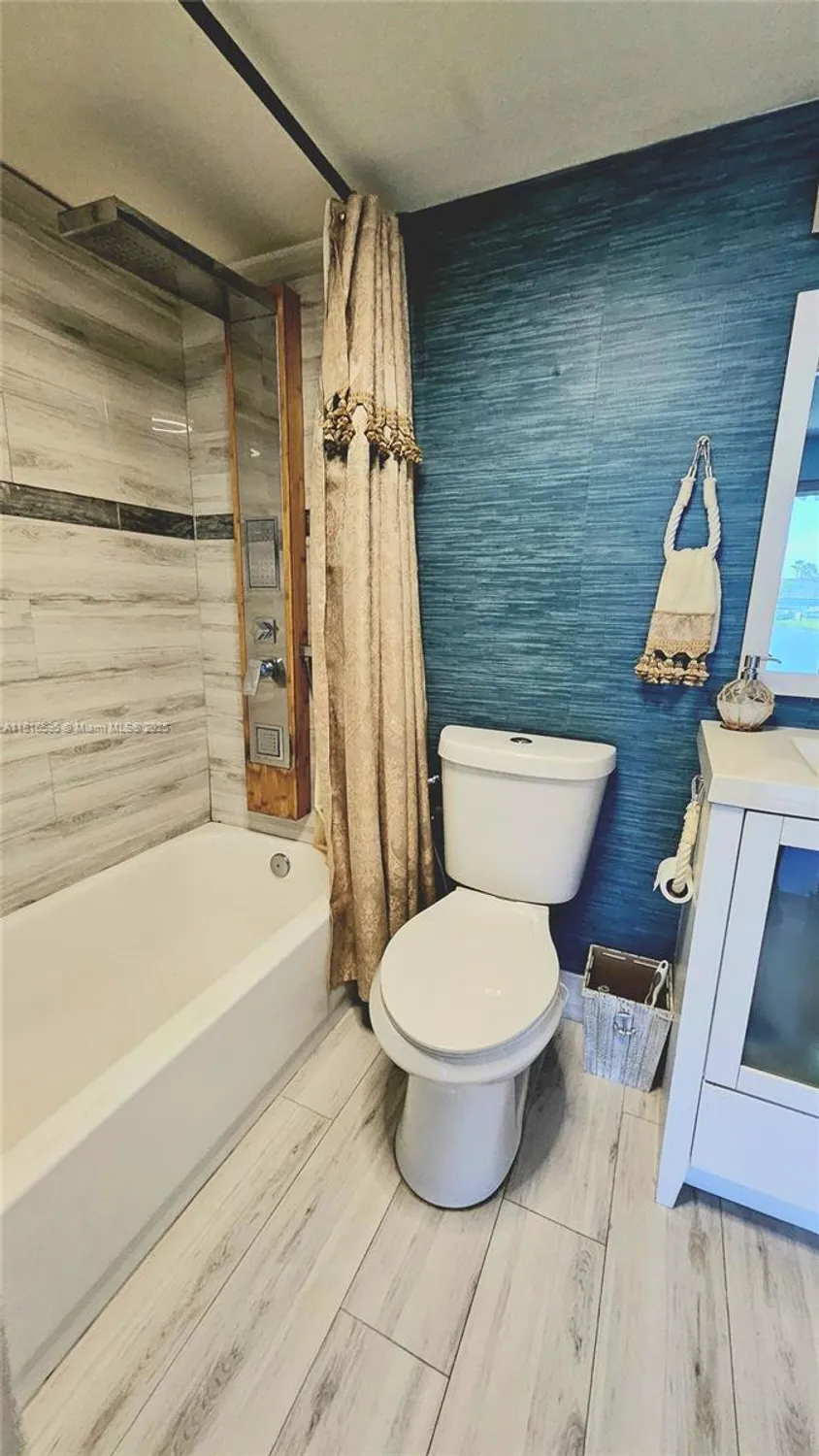 Property Slideshow image 9 of 29 | 1401 sw 134th way apt 412c, Pembroke Pines, FL, 33027