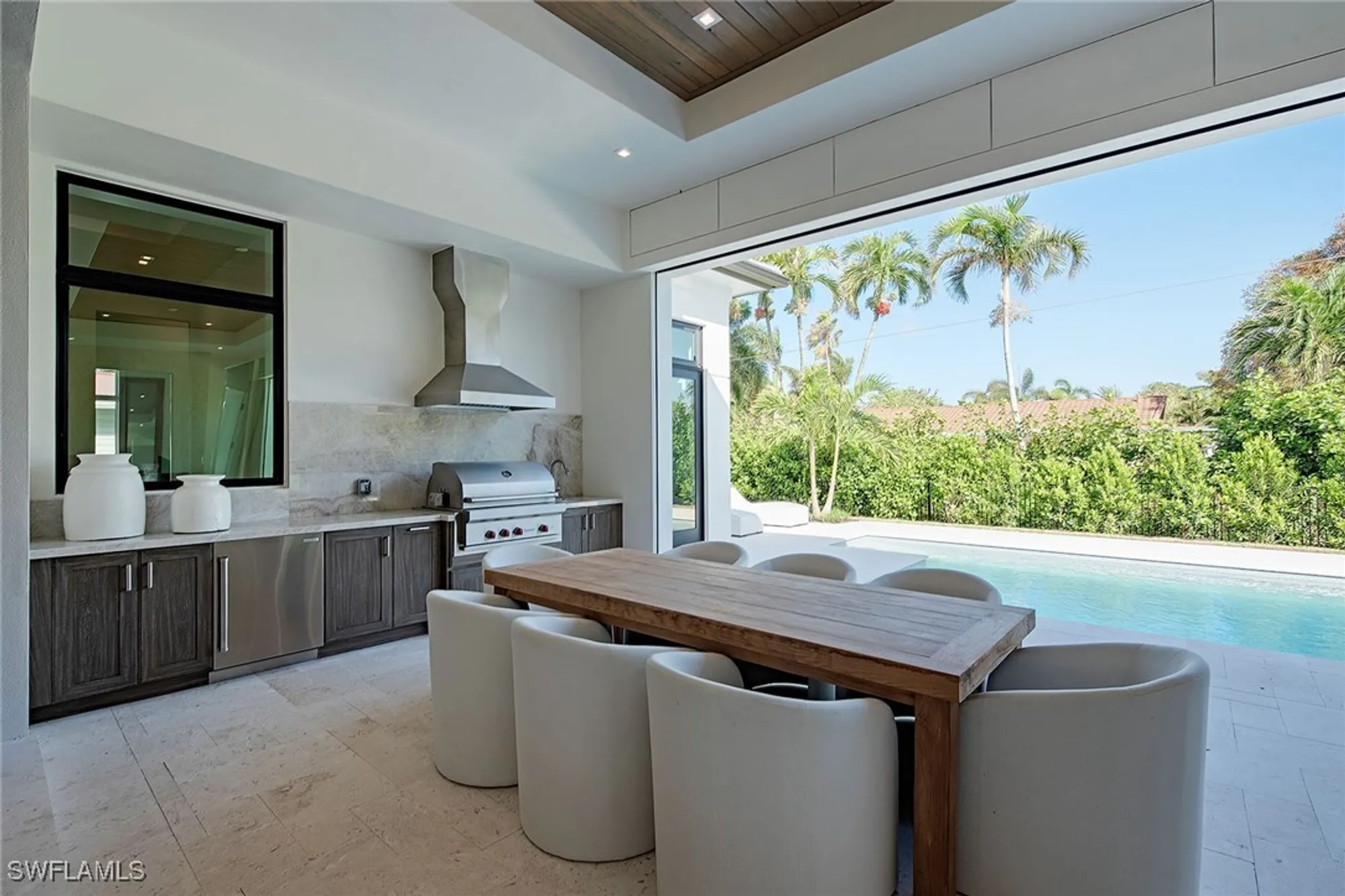 Property Slideshow image 21 of 39 | 777 binnacle dr, Naples, FL, 34103