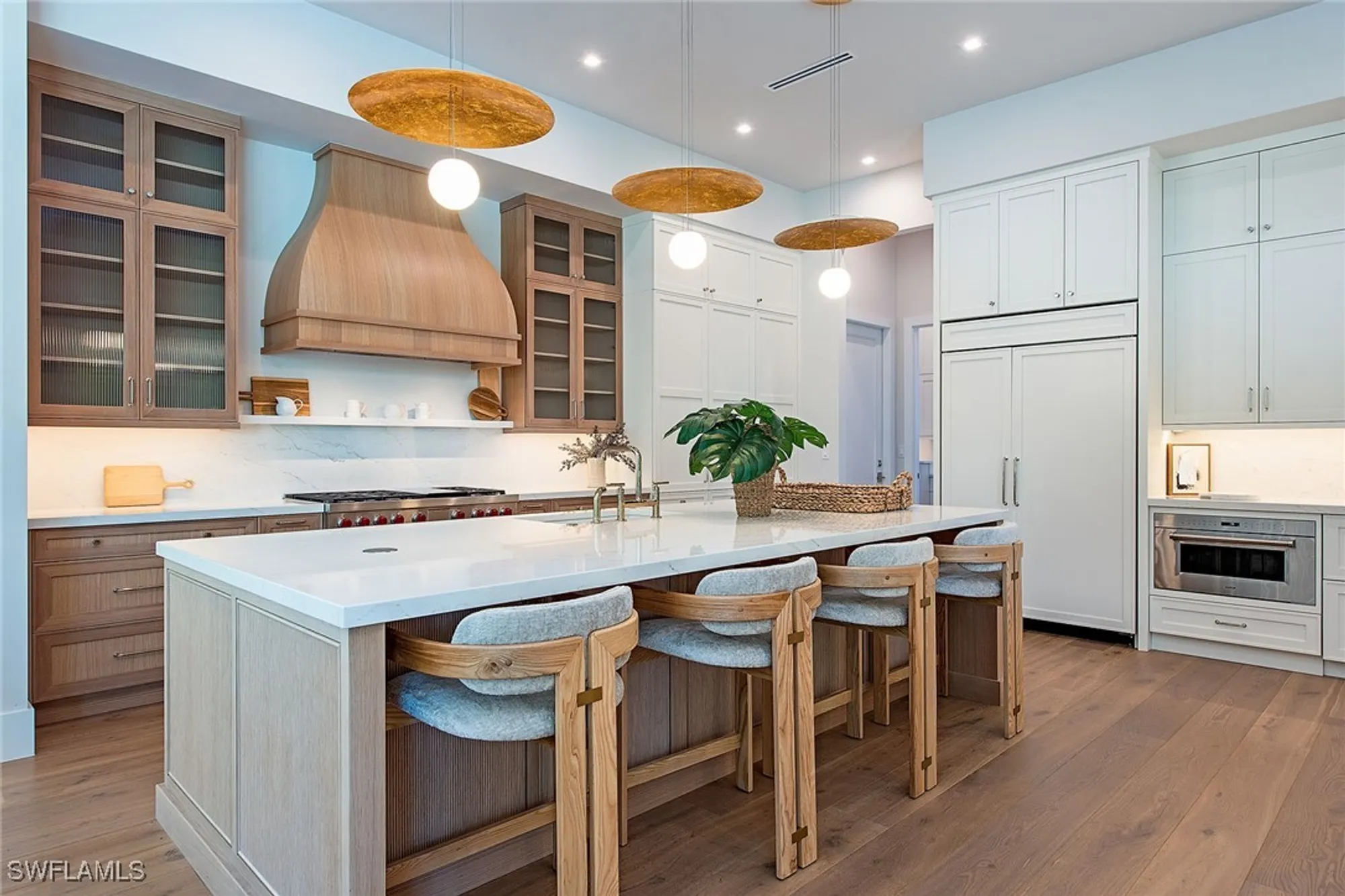 Property Slideshow image 3 of 39 | 777 binnacle dr, Naples, FL, 34103