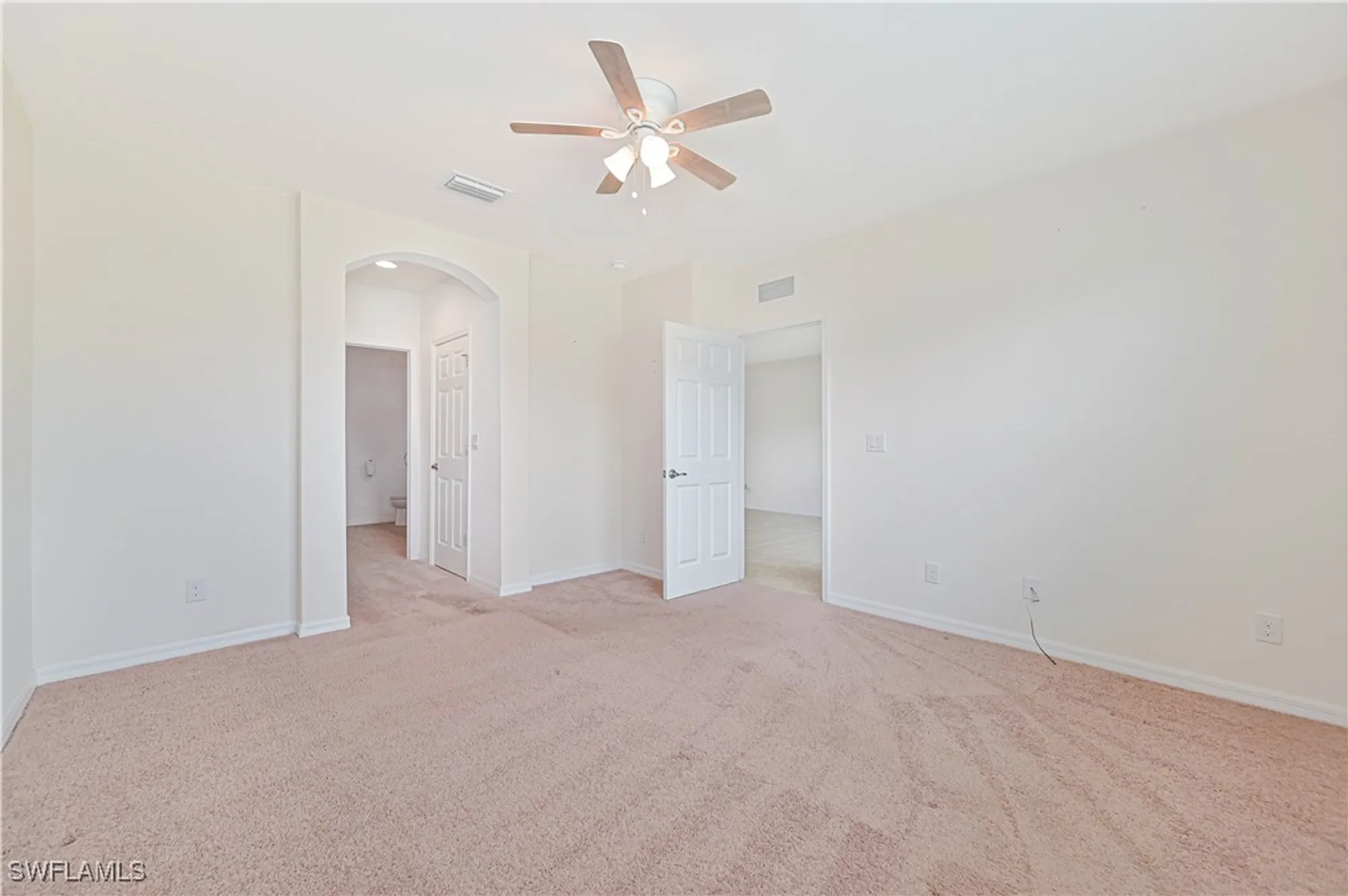 Property Slideshow image 28 of 42 | 15239 ligustrum ln, Alva, FL, 33920