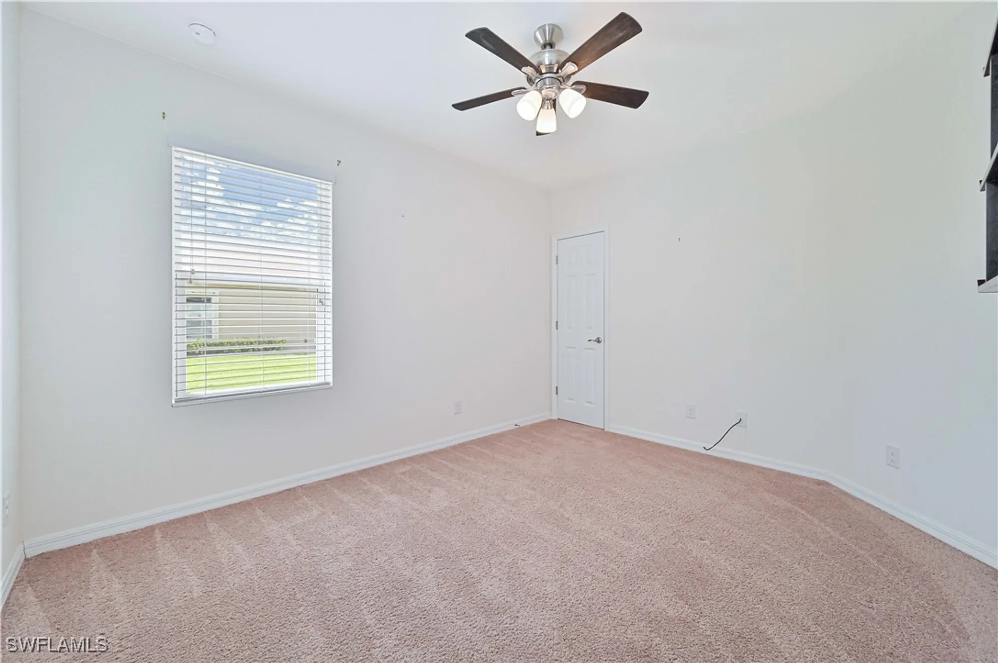 Property Slideshow image 35 of 42 | 15239 ligustrum ln, Alva, FL, 33920