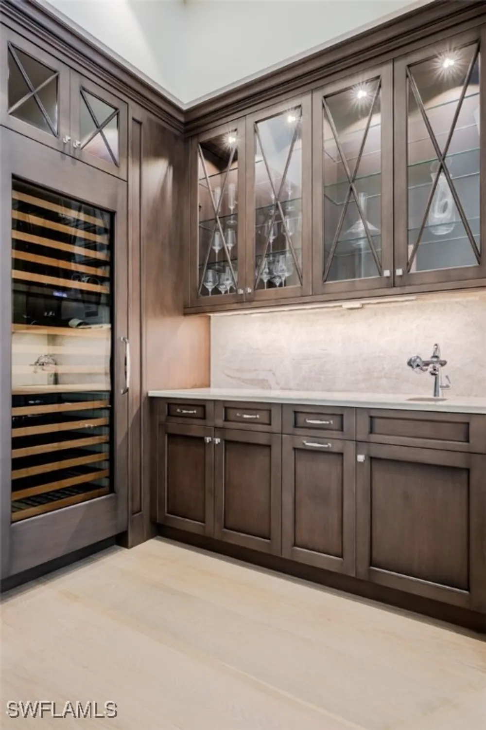 Property Slideshow image 17 of 44 | 702 bobwhite ln, Naples, FL, 34108