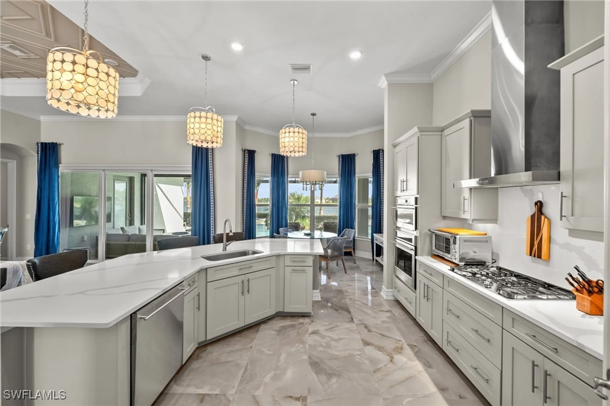 Property Slideshow image 15 of 49 | 13448 blue bay cir, Fort Myers, FL, 33913