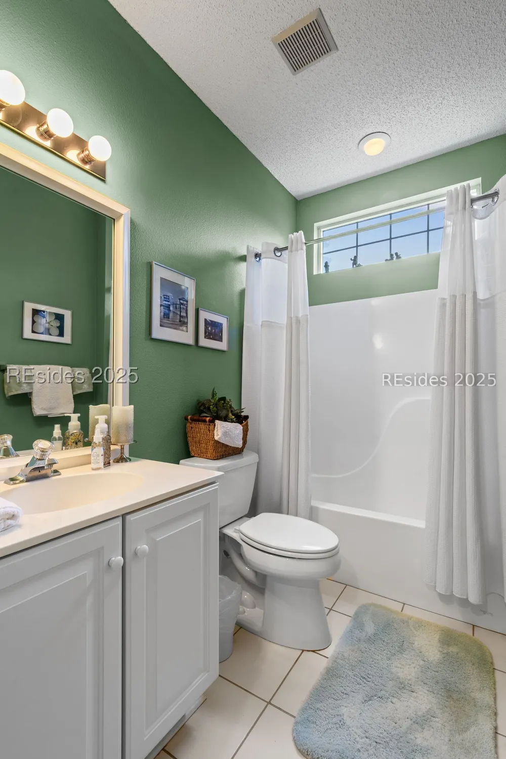 Property Slideshow image 26 of 40 | 100 stratford village way, Bluffton, SC, 29909