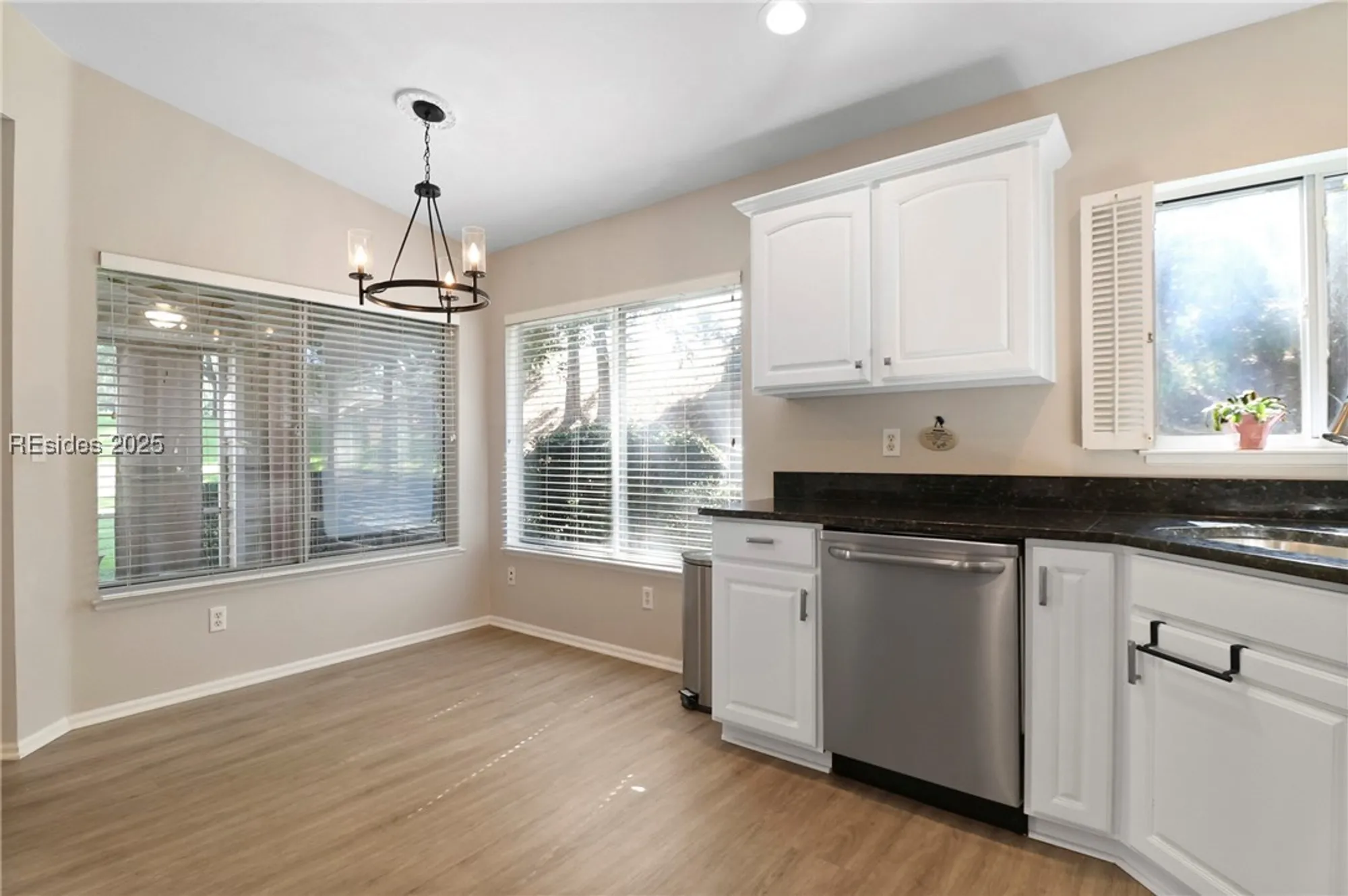 Property Slideshow image 22 of 50 | 22 purry cir, Bluffton, SC, 29909