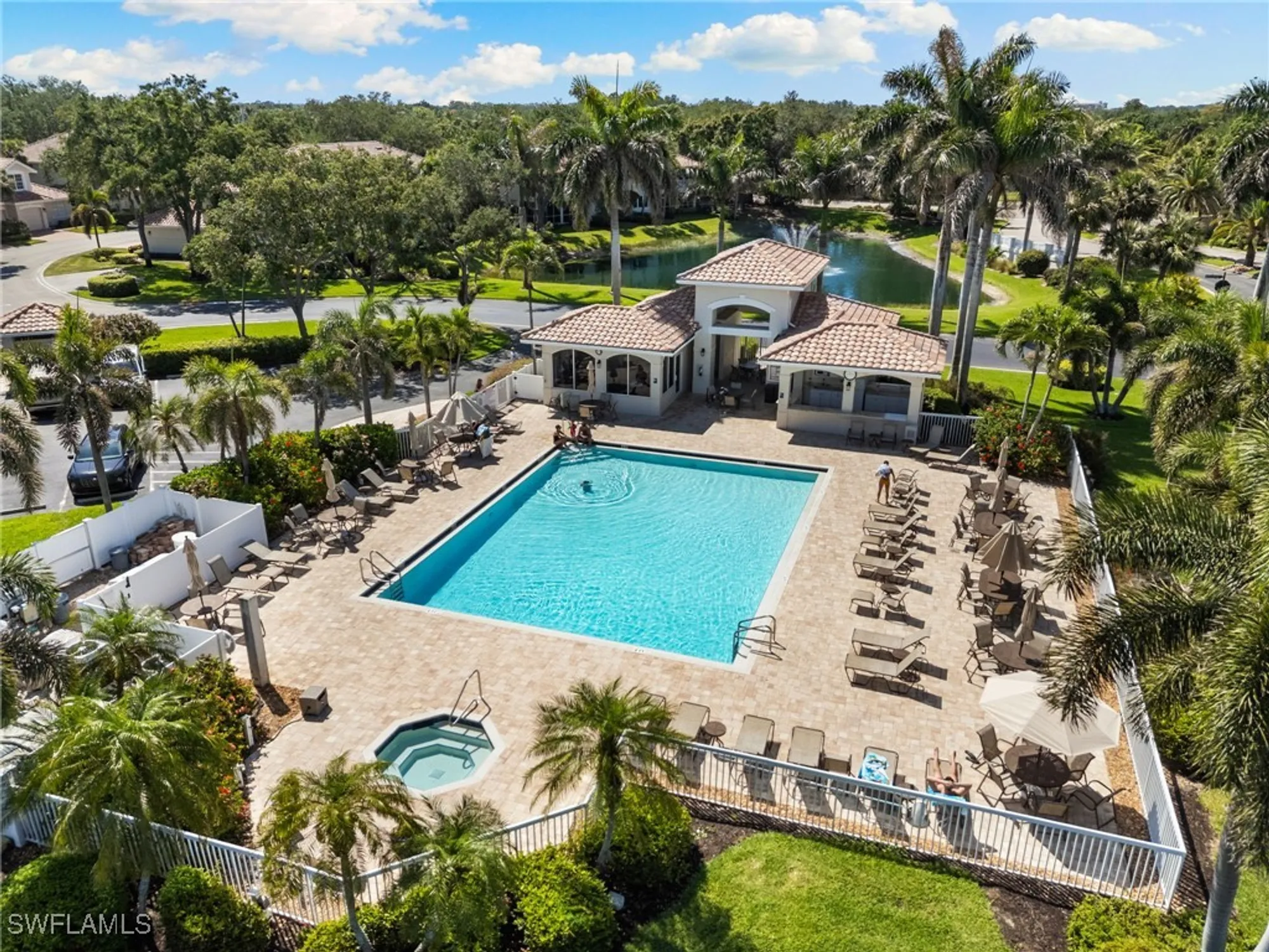 Property Slideshow image 18 of 21 | 25051 banbridge ct 202, Bonita Springs, FL, 34134