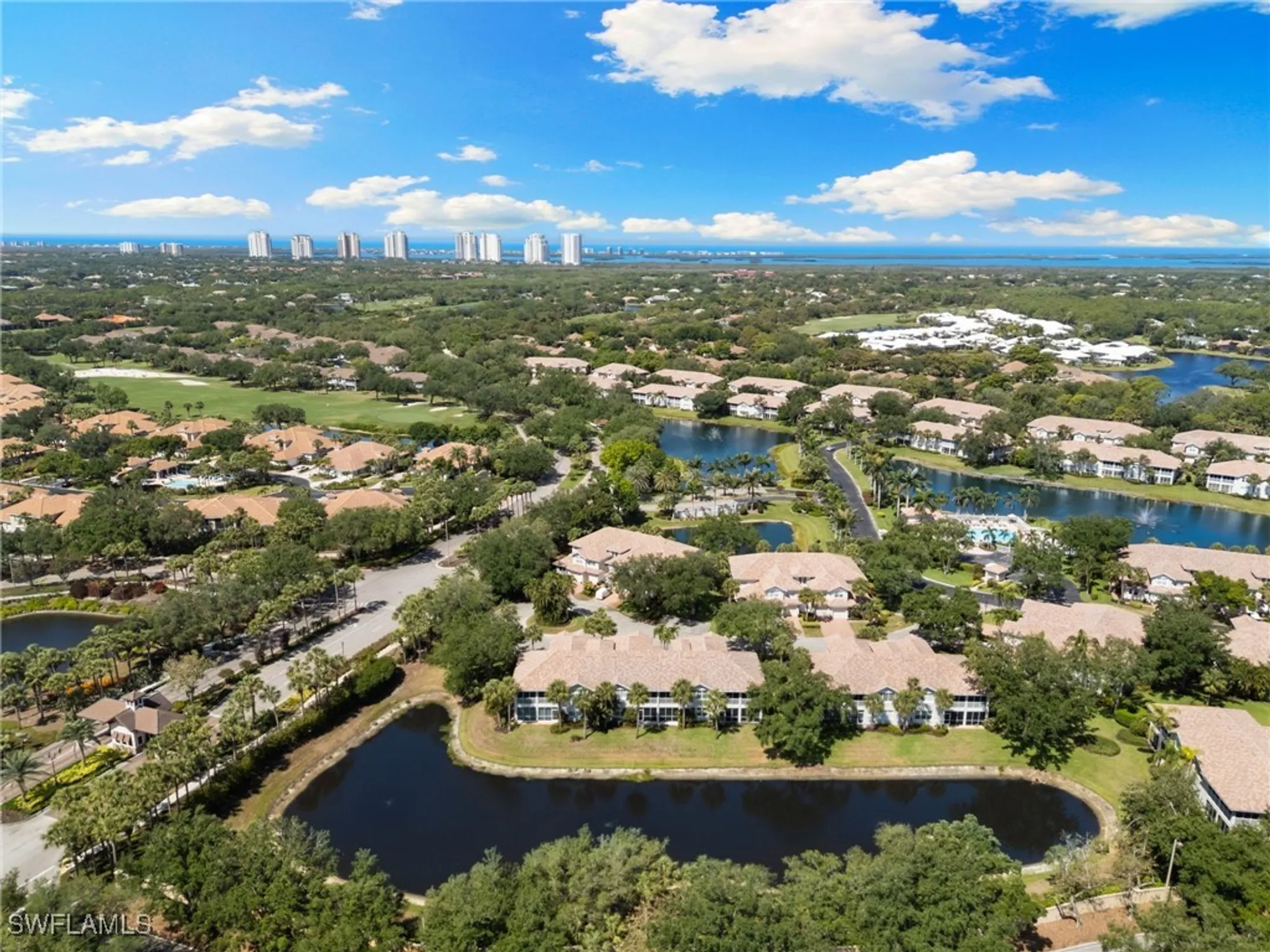 Property Slideshow image 20 of 21 | 25051 banbridge ct 202, Bonita Springs, FL, 34134