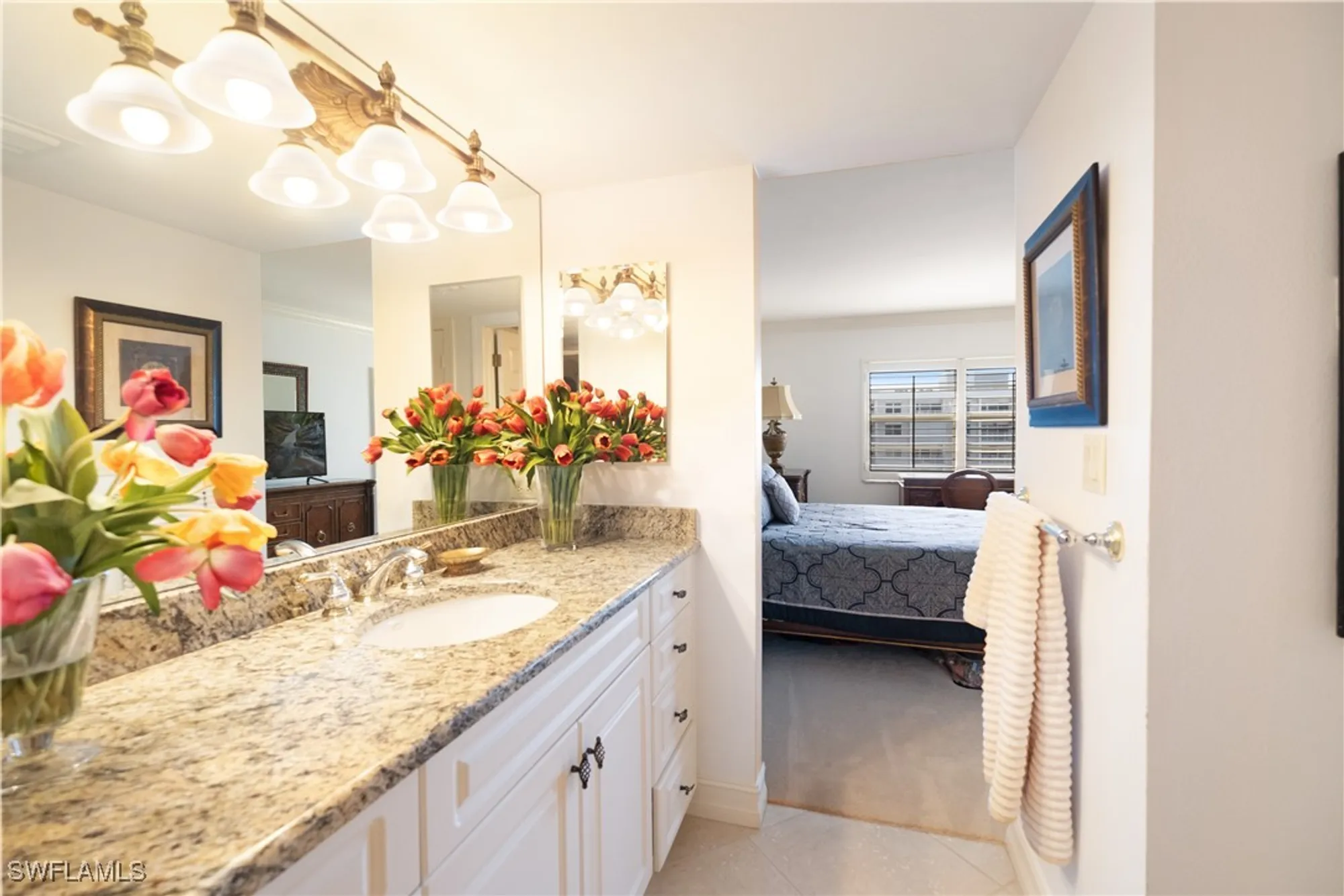 Property Slideshow image 15 of 35 | 3443 gulf shore blvd 704, Naples, FL, 34103