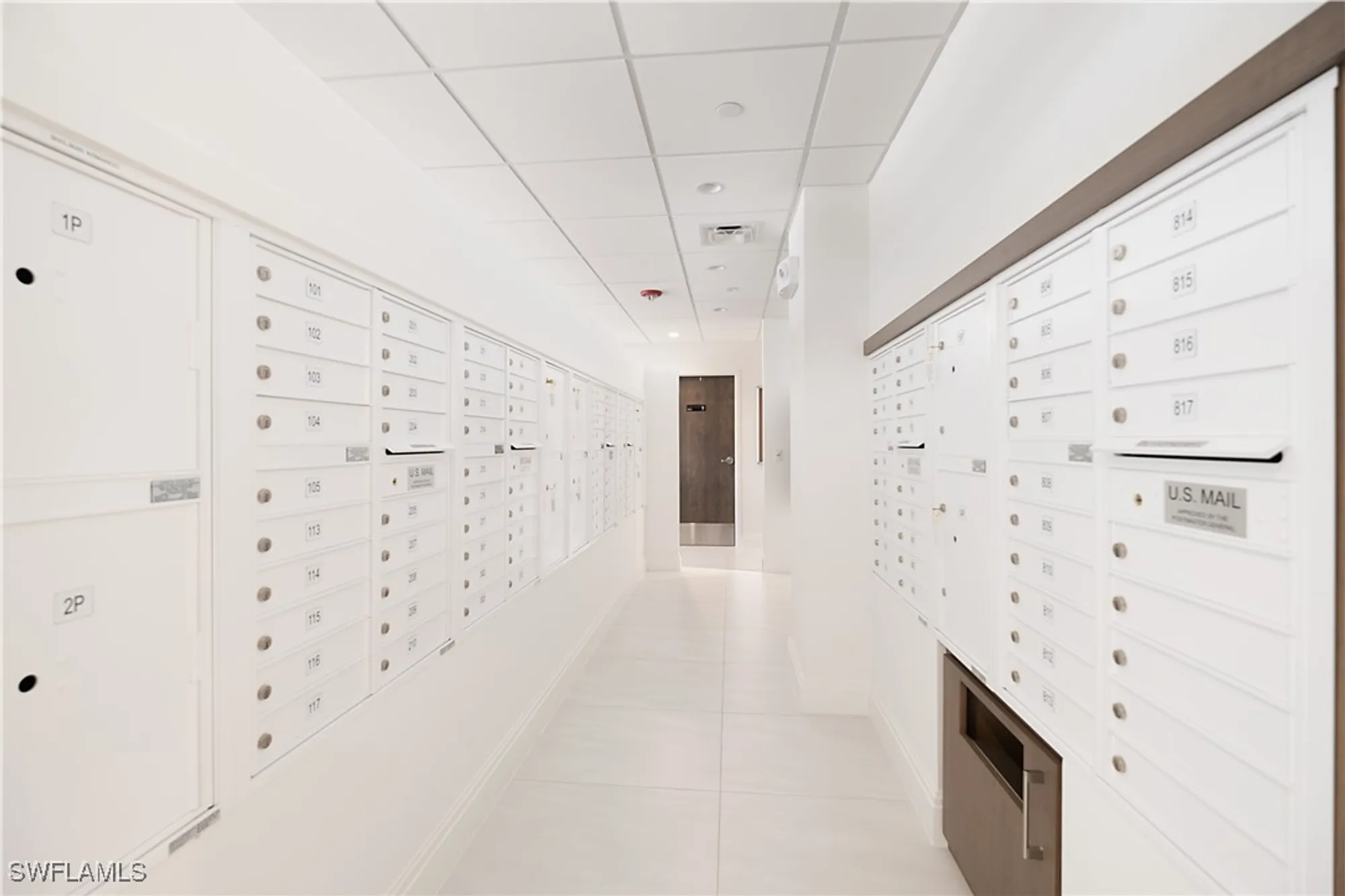 Property Slideshow image 25 of 35 | 3443 gulf shore blvd 704, Naples, FL, 34103