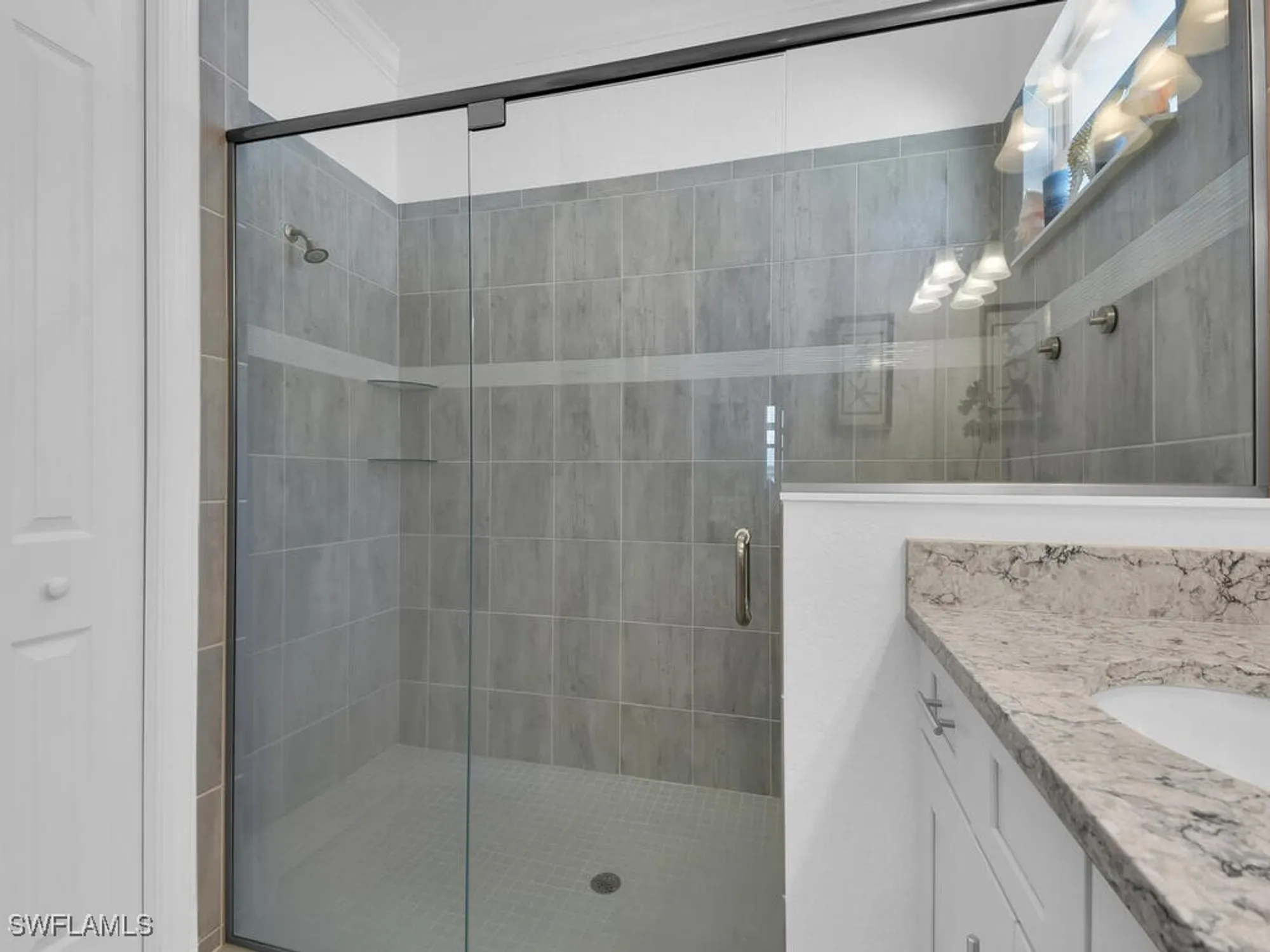 Property Slideshow image 24 of 50 | 14538 blue bay cir, Fort Myers, FL, 33913