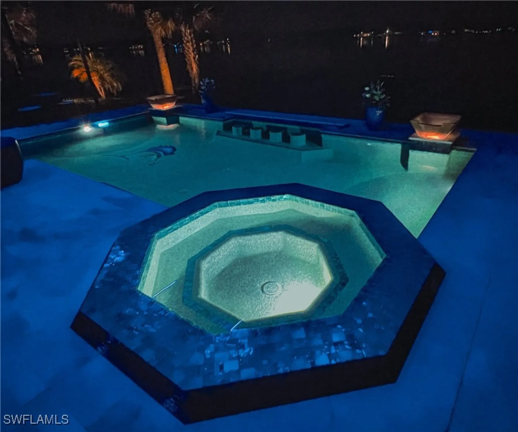 Property Slideshow image 34 of 50 | 14538 blue bay cir, Fort Myers, FL, 33913