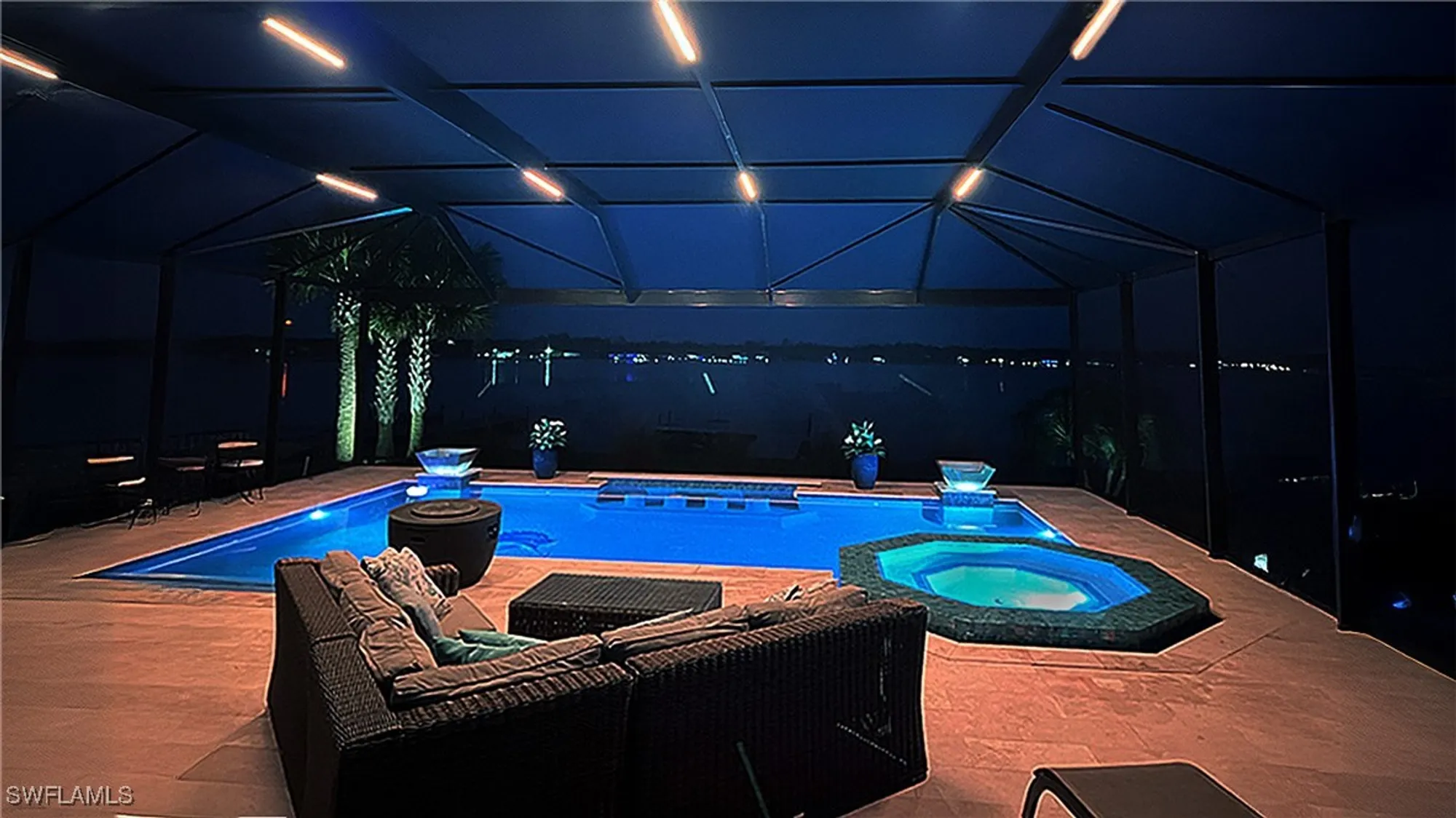 Property Slideshow image 8 of 50 | 14538 blue bay cir, Fort Myers, FL, 33913