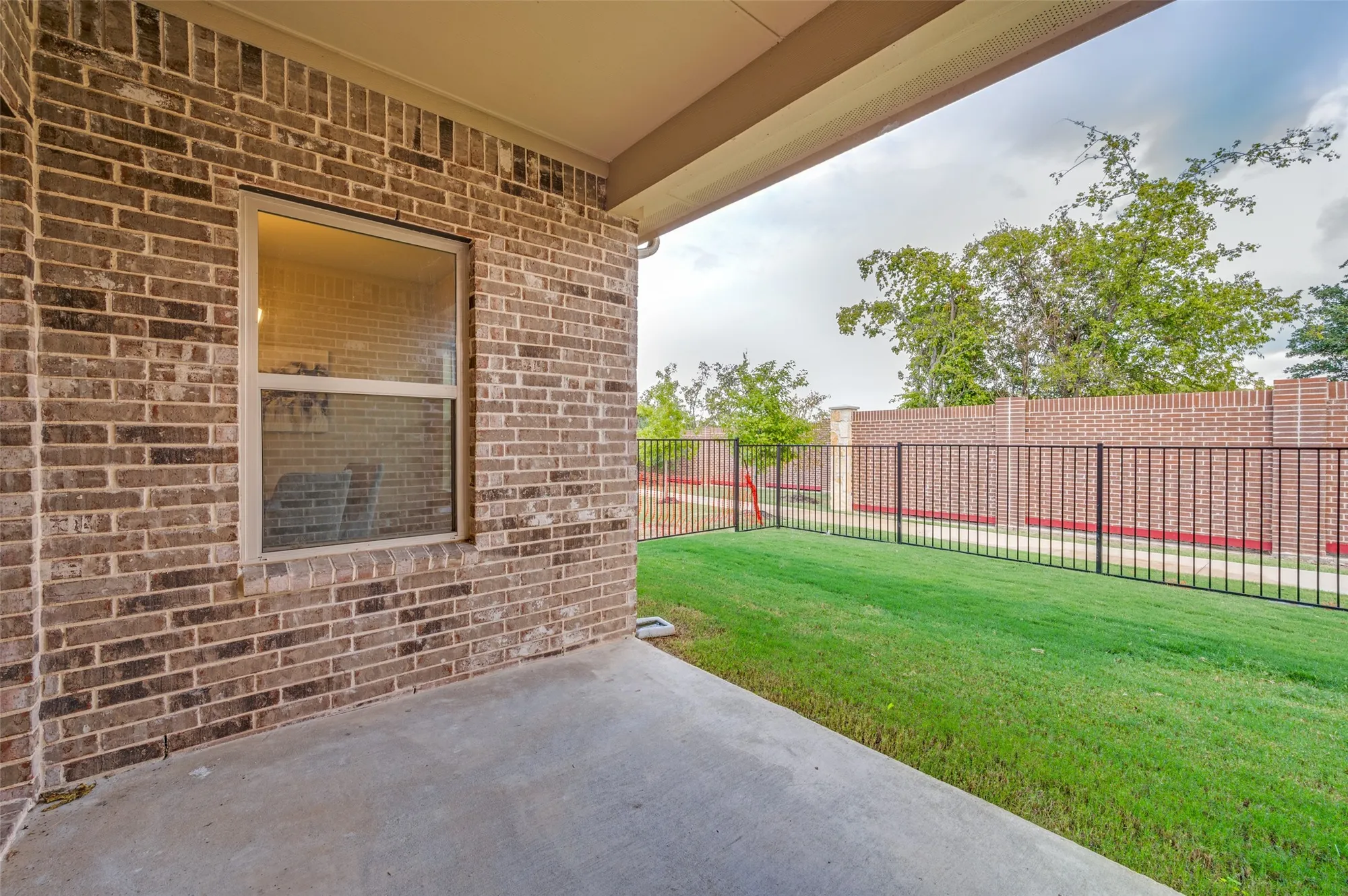 Property Slideshow image 25 of 26 | 3429 esplanade dr, Little Elm, TX, 75068