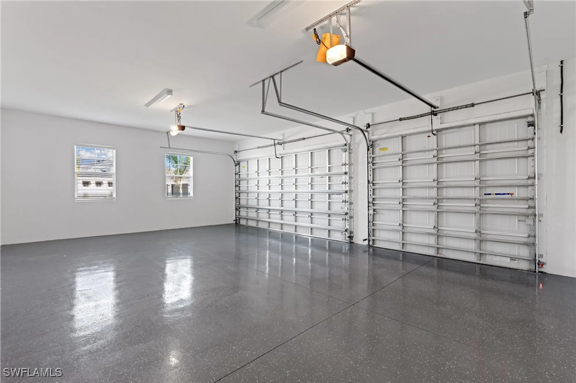 Property Slideshow image 31 of 50 | 17350 blue sapphire dr, Fort Myers, FL, 33913