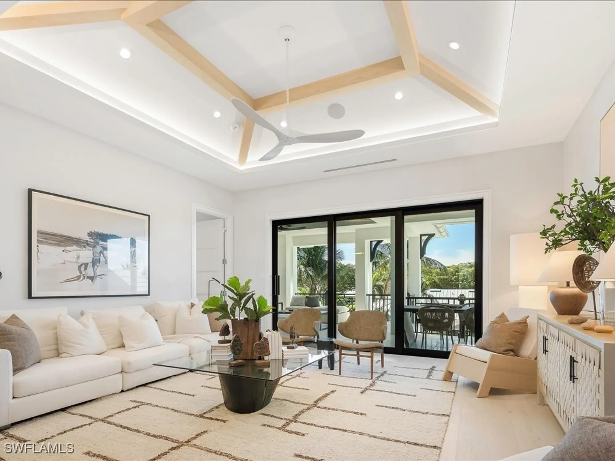 Property Slideshow image 38 of 50 | 612 binnacle dr, Naples, FL, 34103