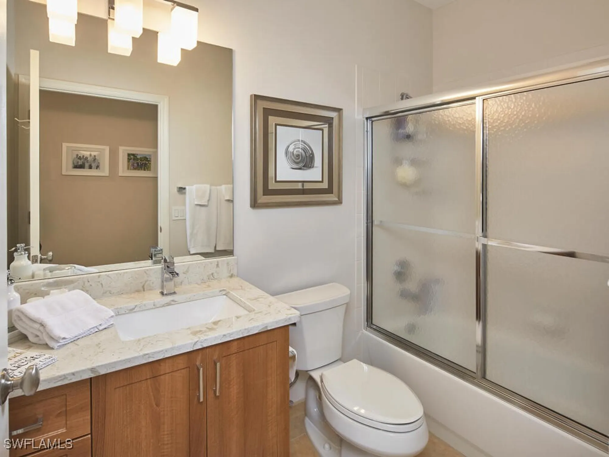 Property Slideshow image 18 of 35 | 26932 montego pointe ct 202, Bonita Springs, FL, 34134