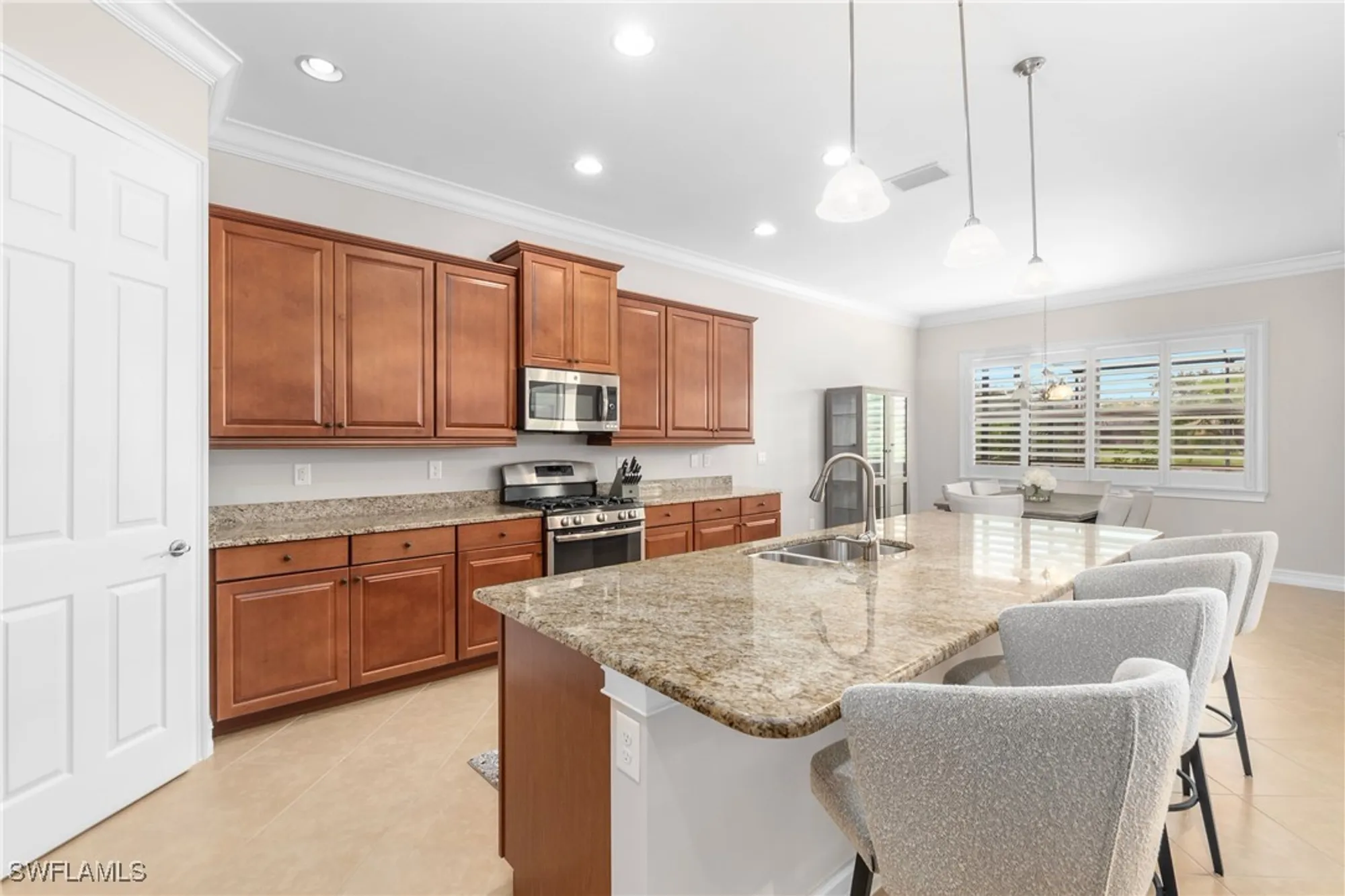 Property Slideshow image 12 of 41 | 3980 otter bend cir, Fort Myers, FL, 33905