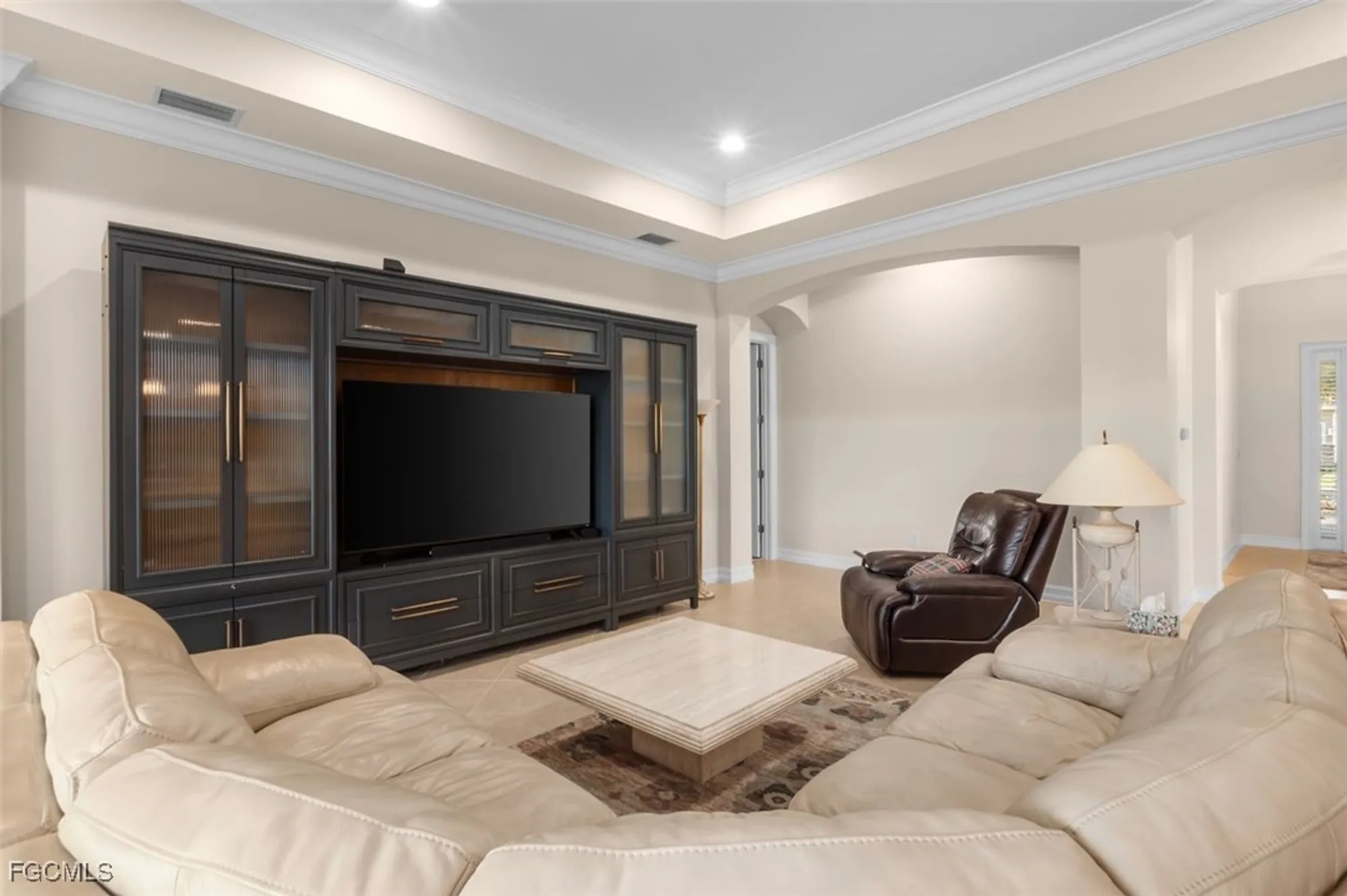 Property Slideshow image 8 of 41 | 3980 otter bend cir, Fort Myers, FL, 33905