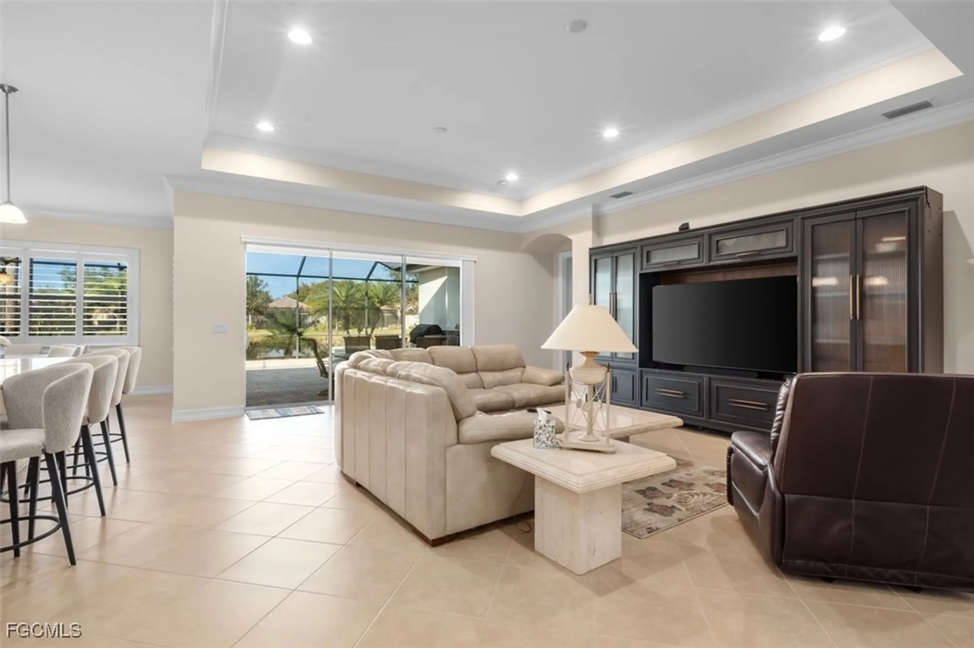 Property Slideshow image 9 of 41 | 3980 otter bend cir, Fort Myers, FL, 33905