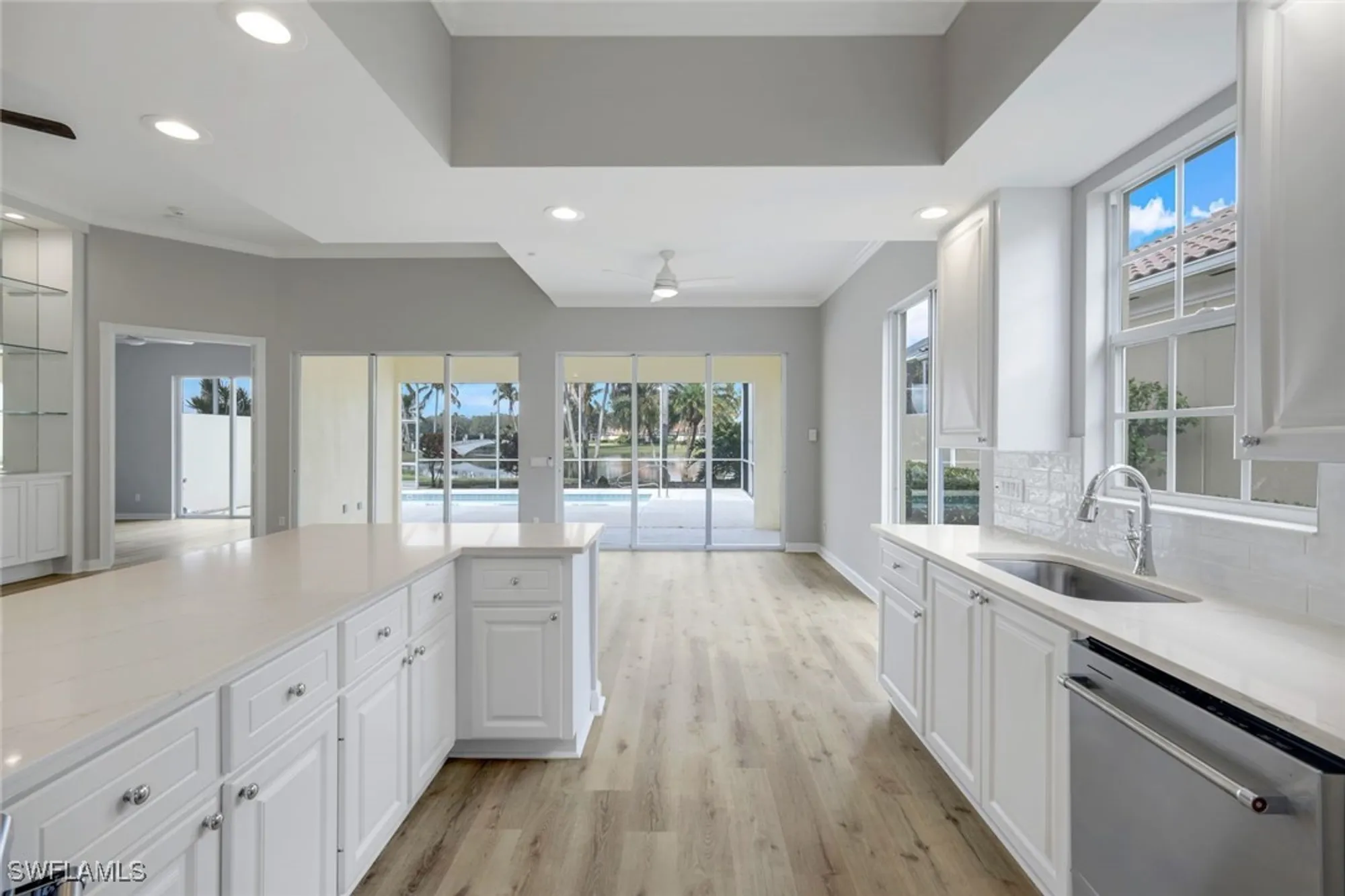 Property Slideshow image 10 of 27 | 4048 trinidad way, Naples, FL, 34119