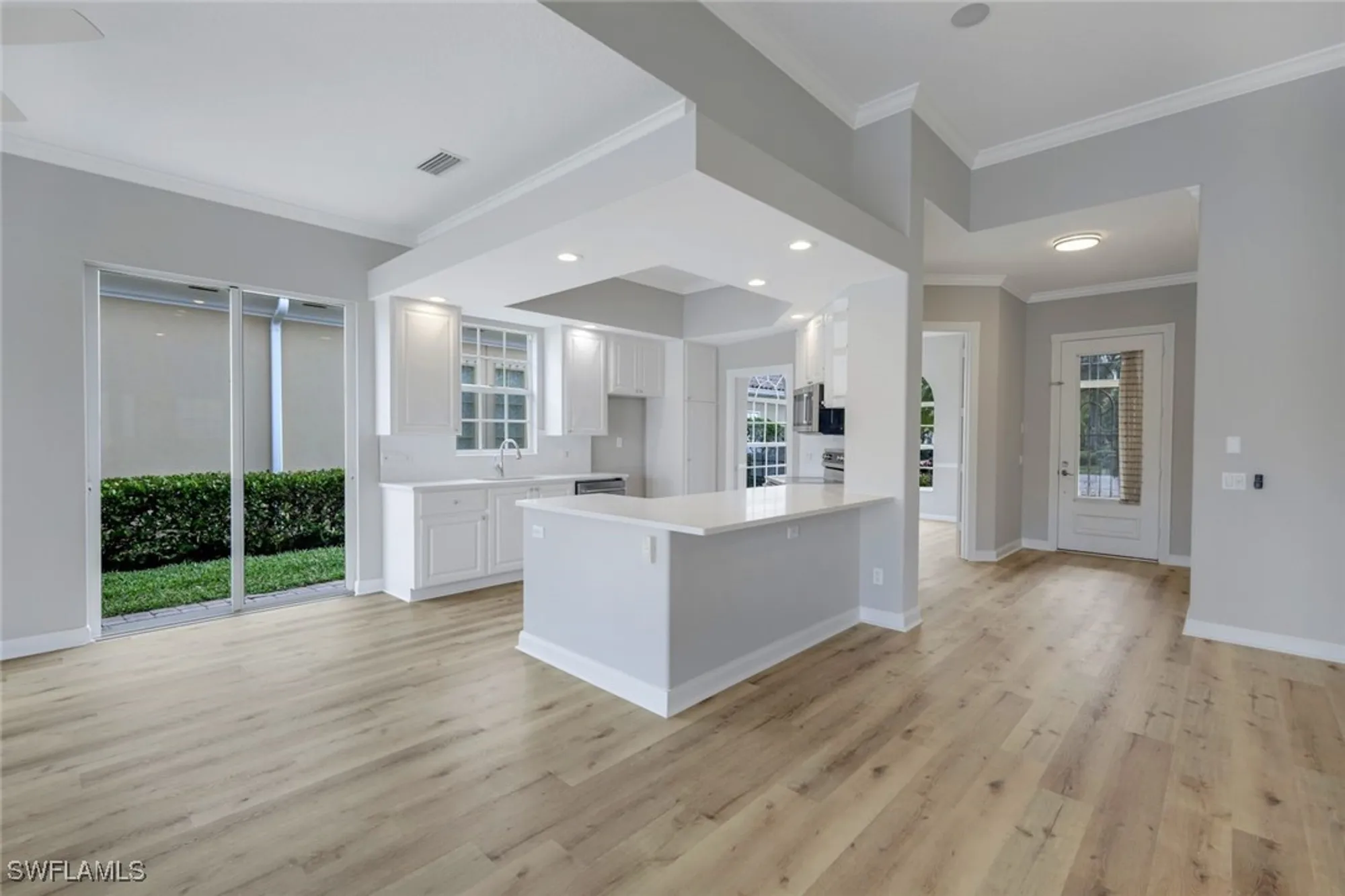 Property Slideshow image 7 of 27 | 4048 trinidad way, Naples, FL, 34119