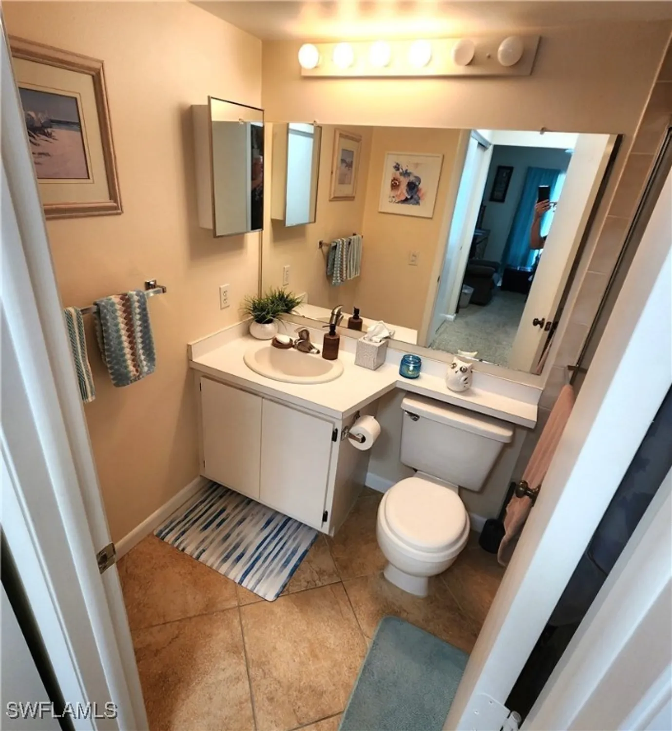 Property Slideshow image 12 of 25 | 9540 green cypress ln # 9-a2, Fort Myers, FL, 33905