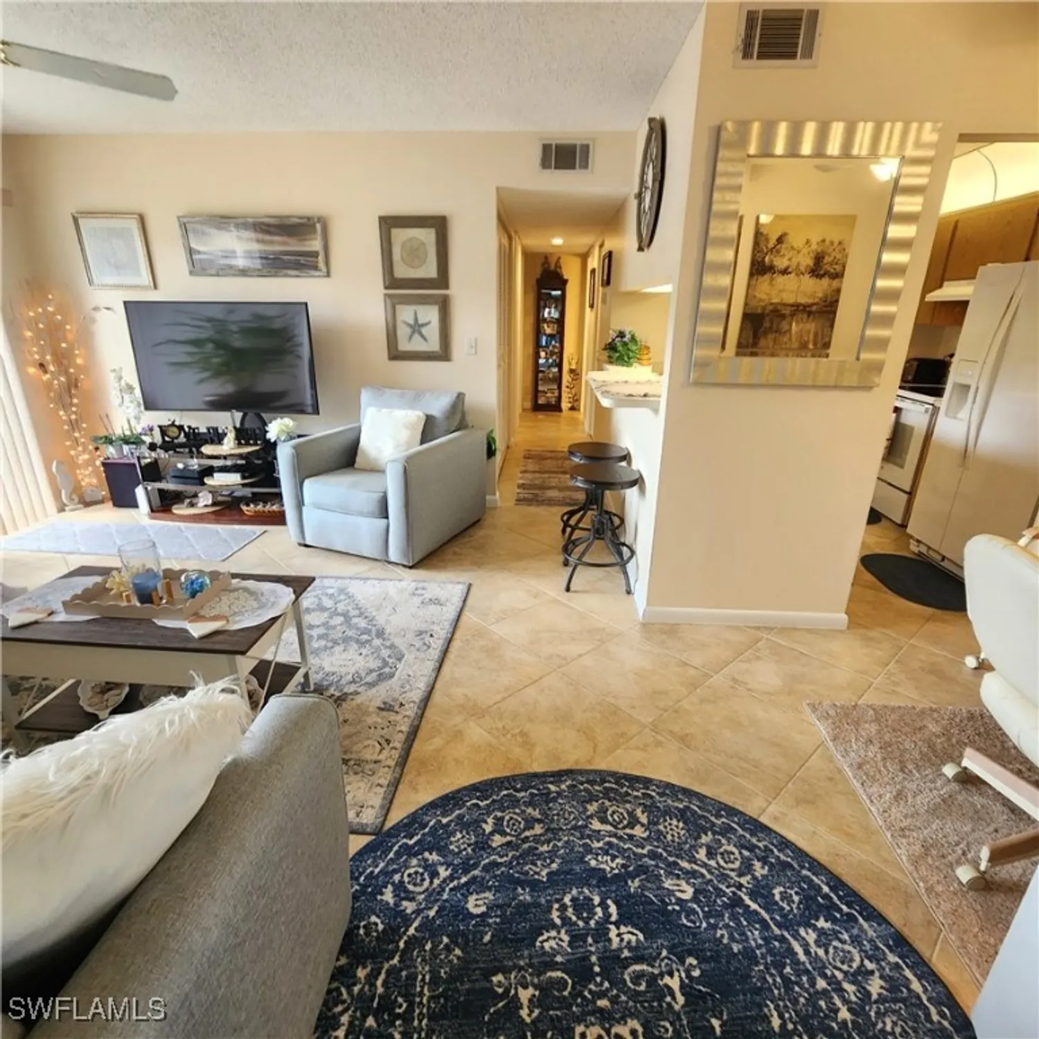 Property Slideshow image 2 of 25 | 9540 green cypress ln # 9-a2, Fort Myers, FL, 33905