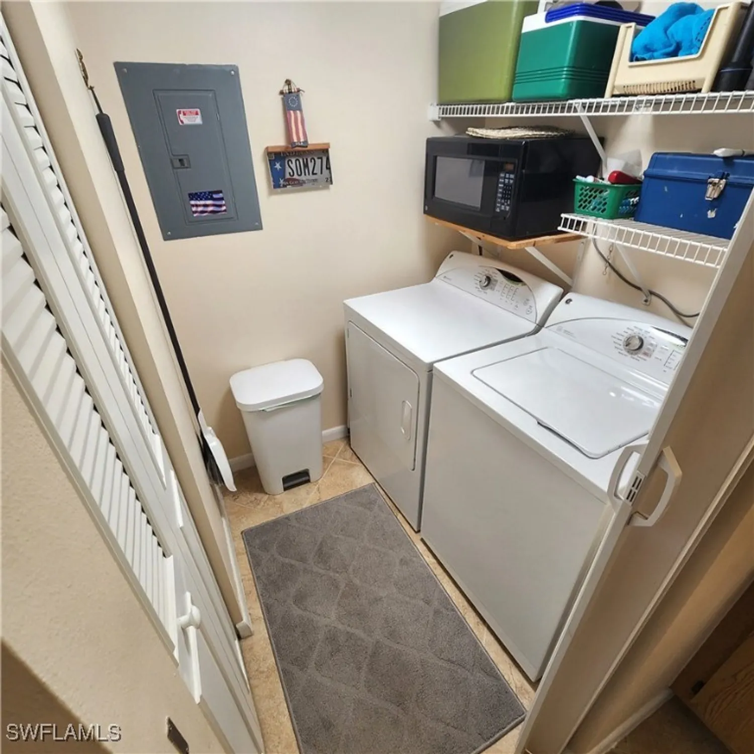 Property Slideshow image 7 of 25 | 9540 green cypress ln # 9-a2, Fort Myers, FL, 33905