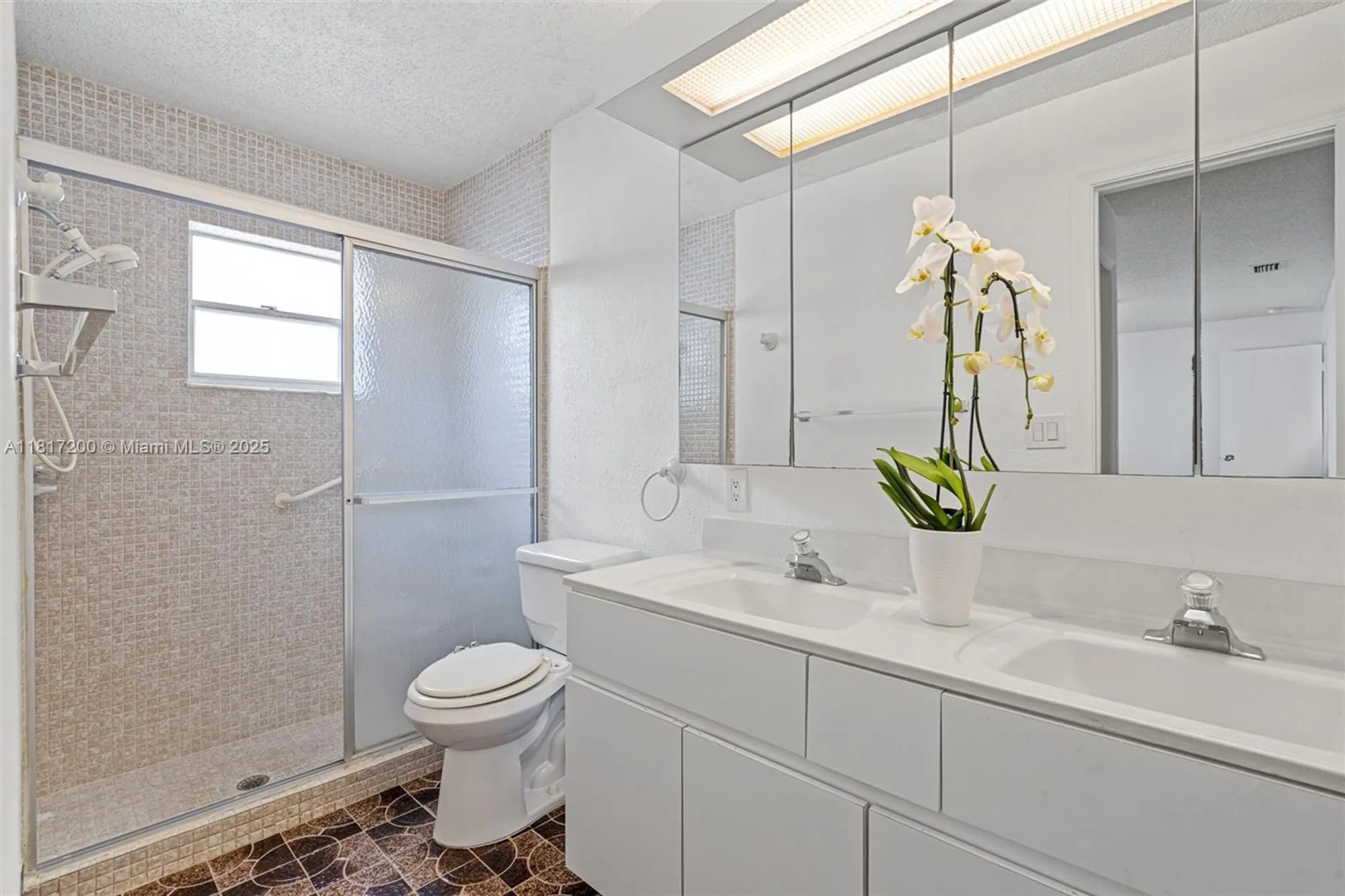 Property Slideshow image 29 of 55 | 1110 nw 90th way, Plantation, FL, 33322