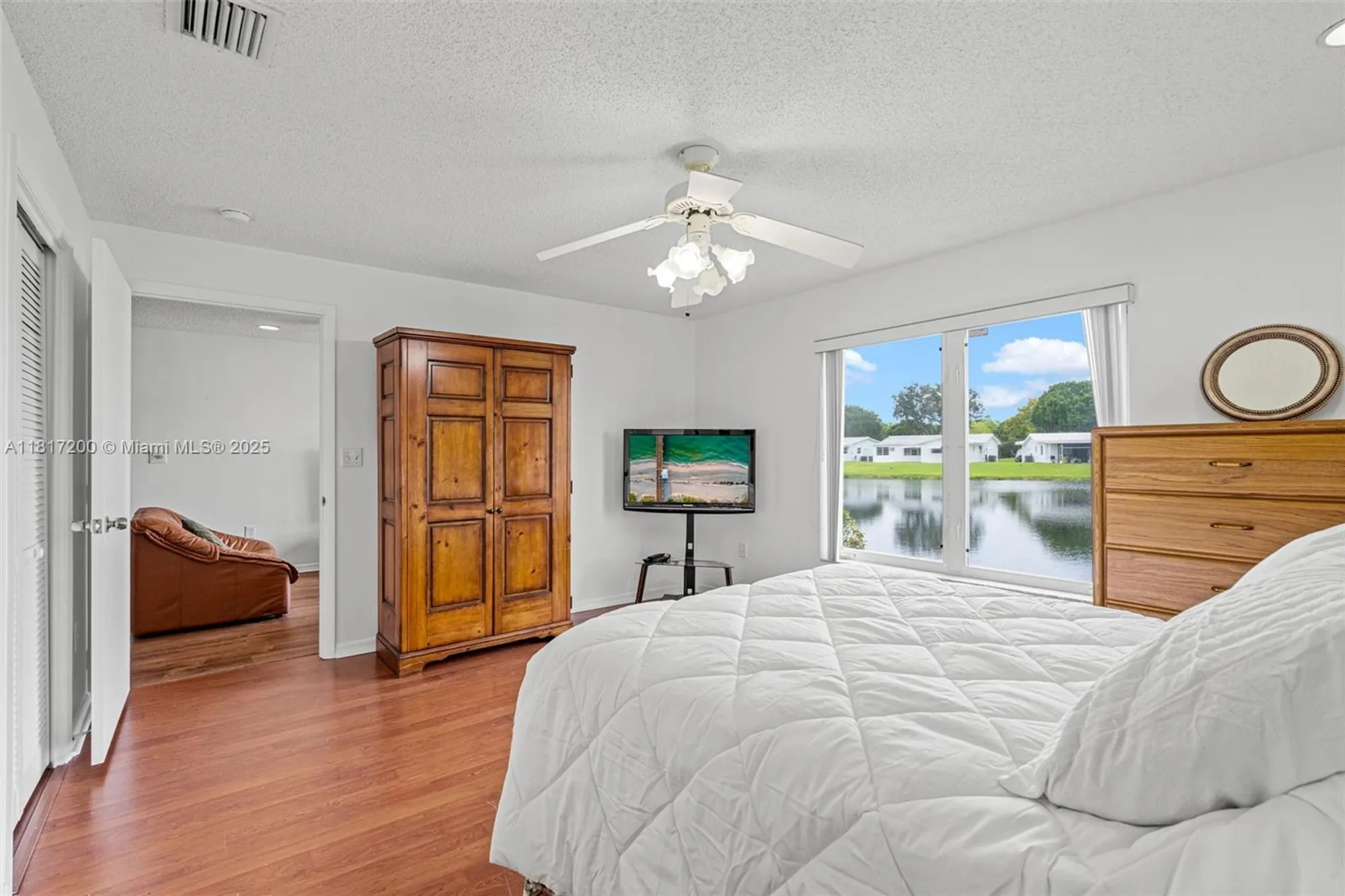 Property Slideshow image 23 of 55 | 1110 nw 90th way, Plantation, FL, 33322