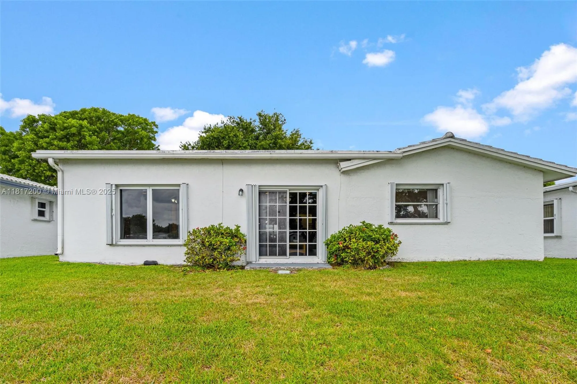 Property Slideshow image 36 of 55 | 1110 nw 90th way, Plantation, FL, 33322