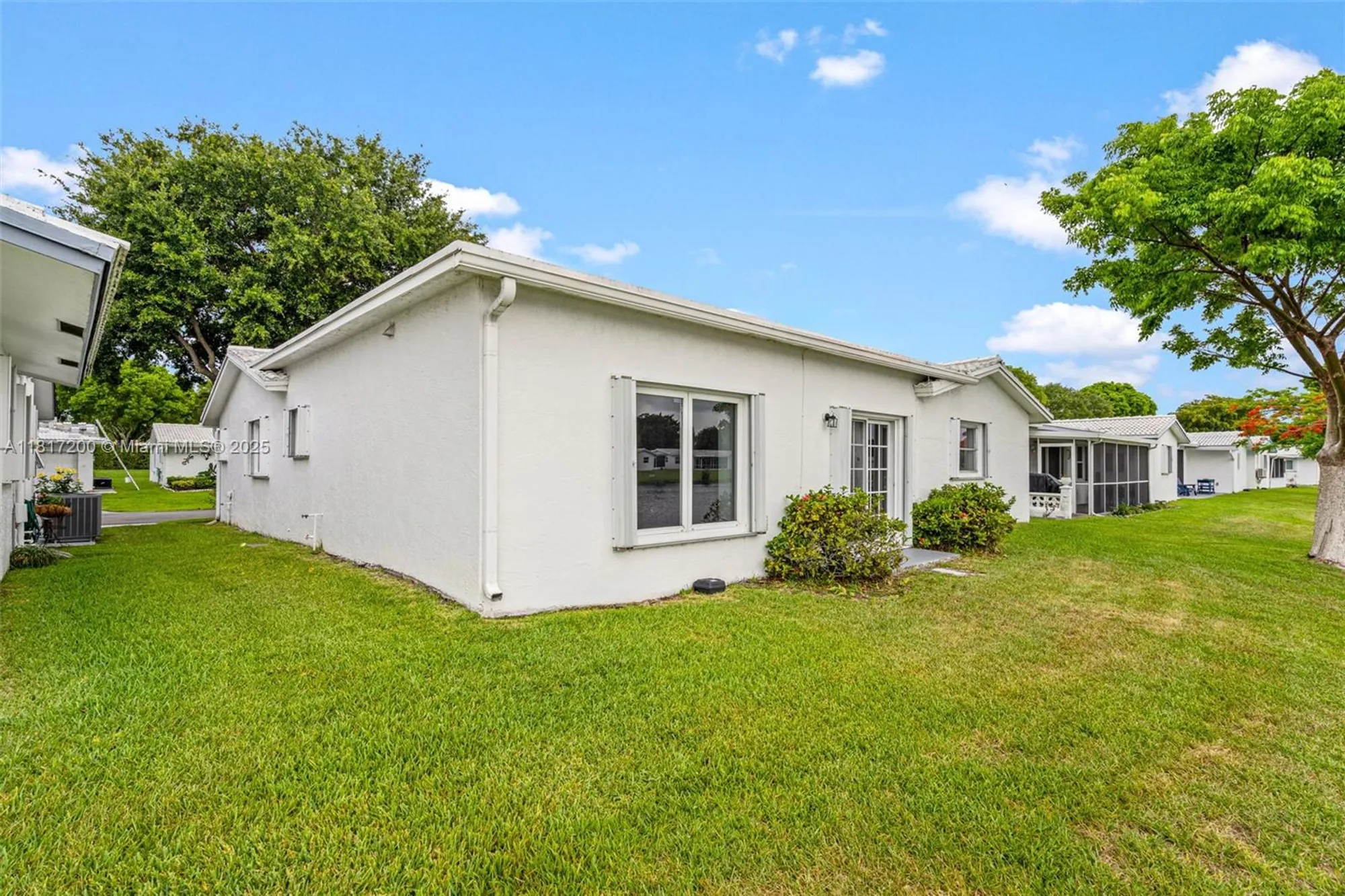 Property Slideshow image 37 of 55 | 1110 nw 90th way, Plantation, FL, 33322