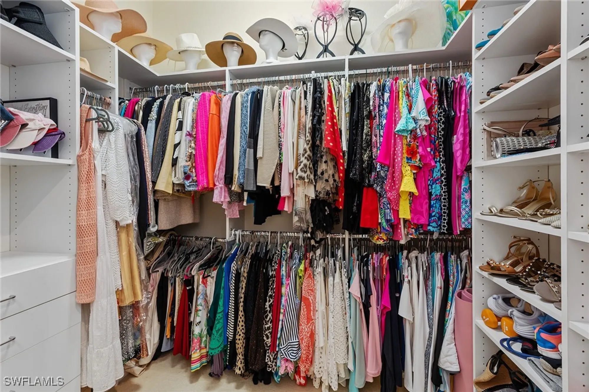 Property Slideshow image 16 of 50 | 3160 serena ln apt 202, Naples, FL, 34114